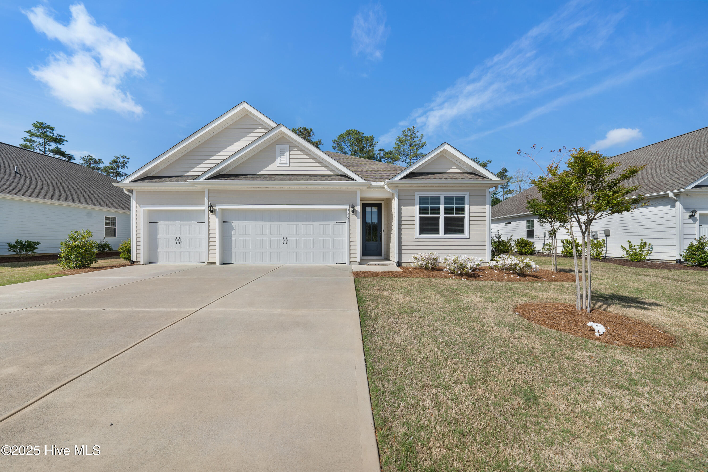 7801 Harrier Circle Property Photo 2