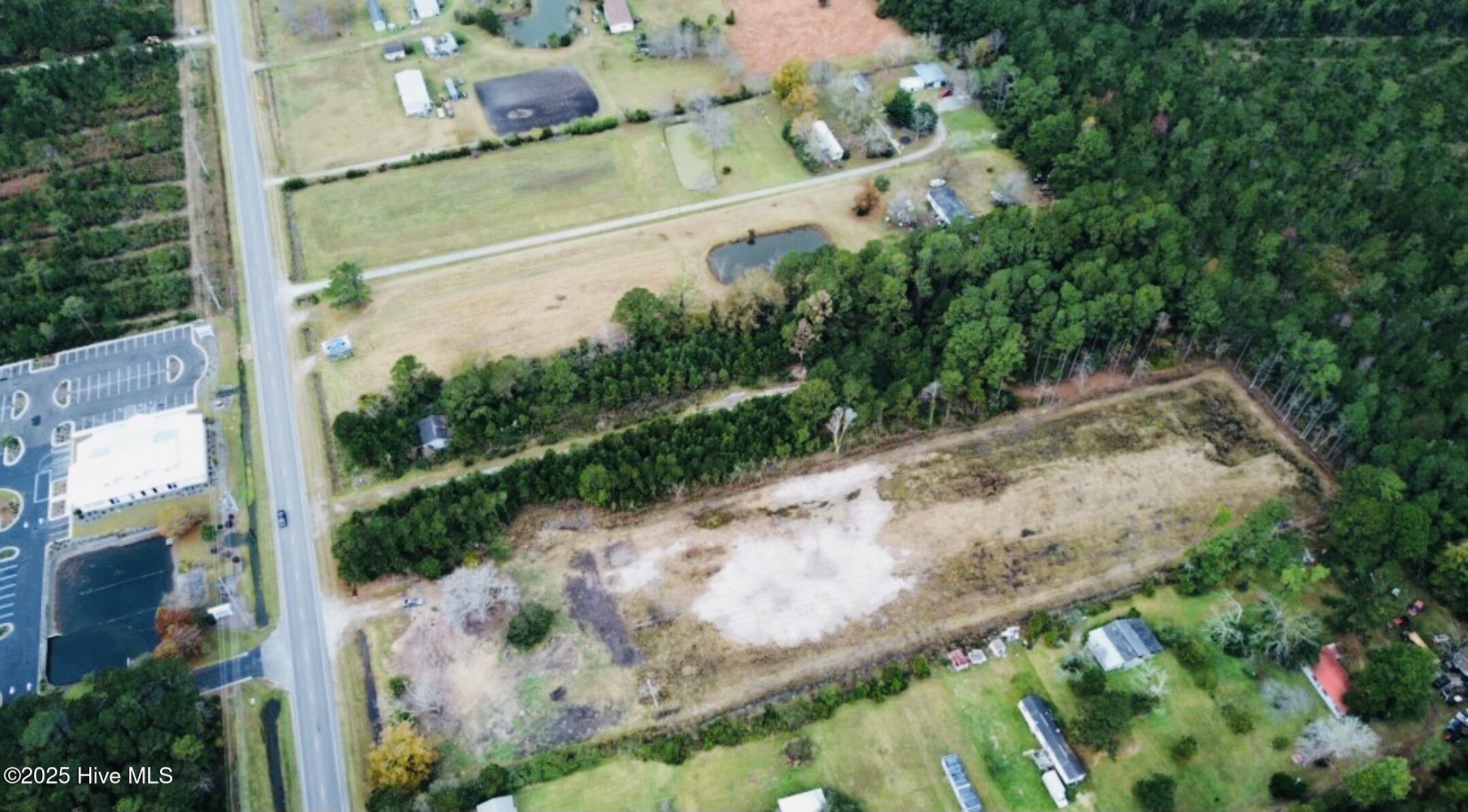 3090 Southport Supply Road Property Photo 5