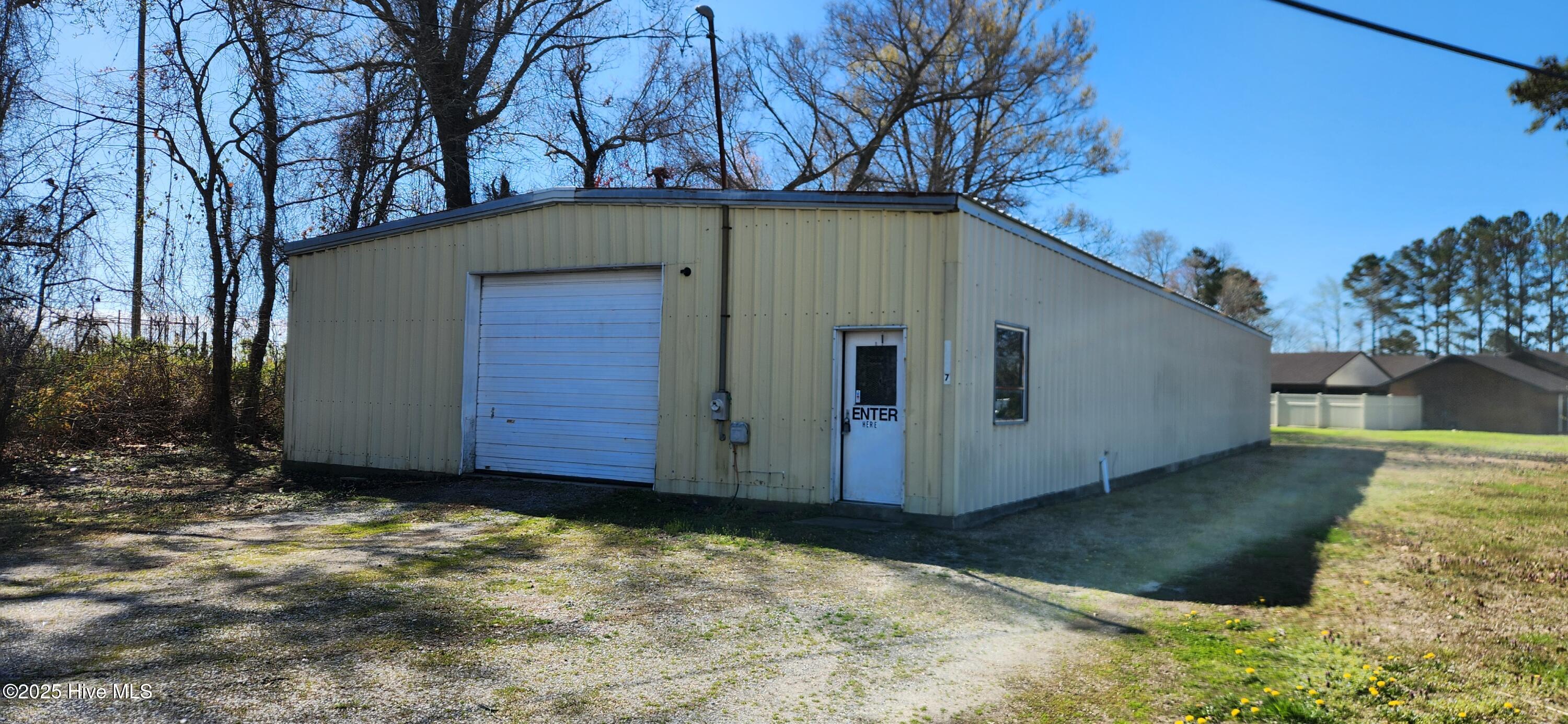 1347 Us 17 Property Photo