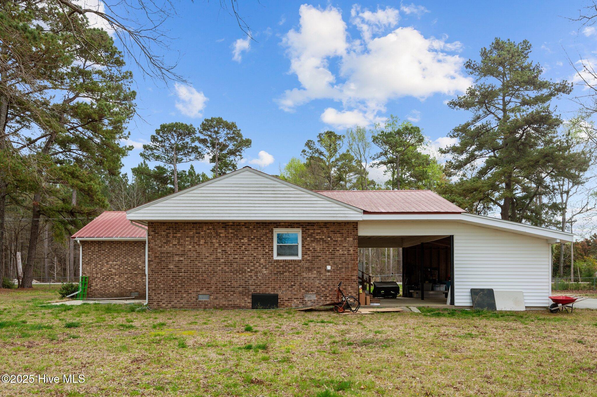 327 Nc Highway 305 Property Photo 29