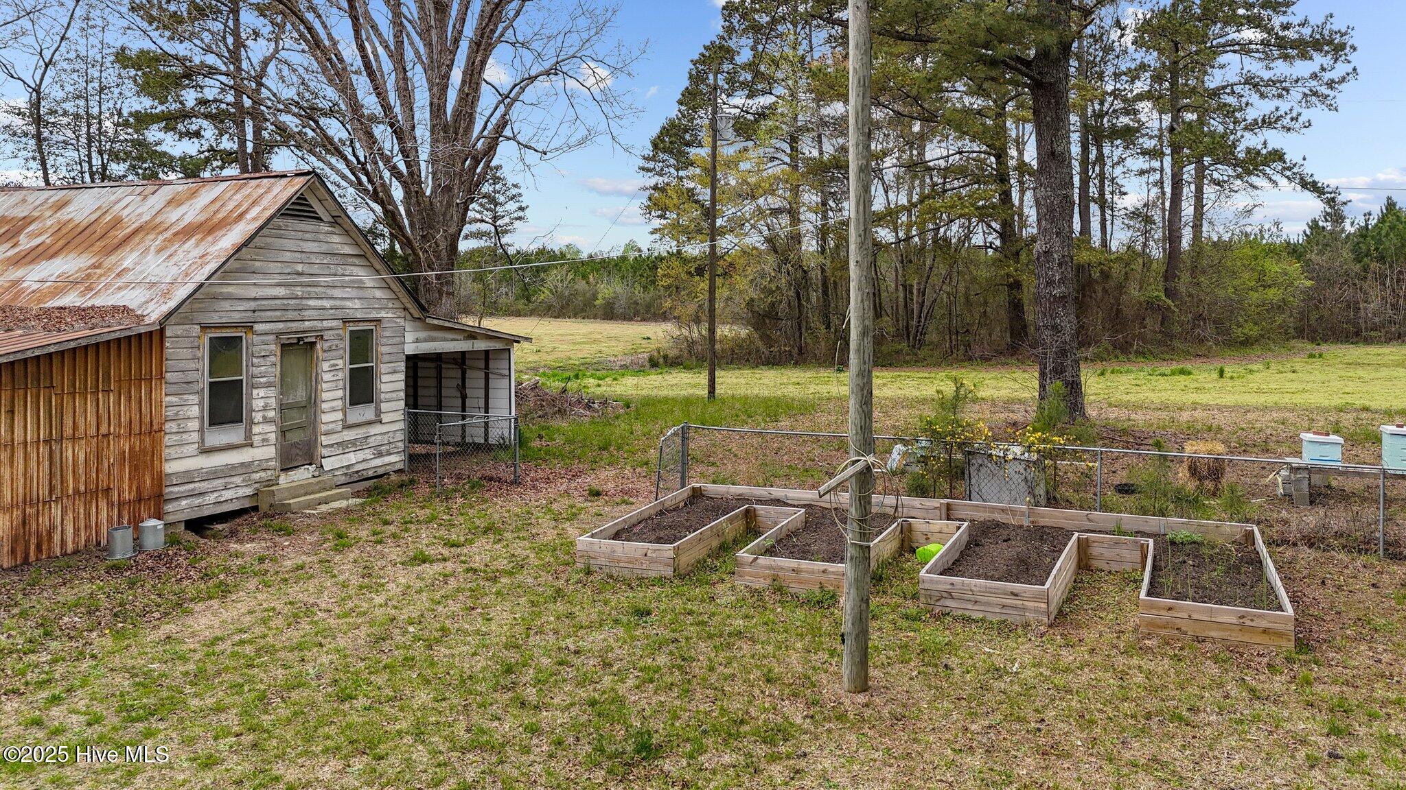 327 Nc Highway 305 Property Photo 35