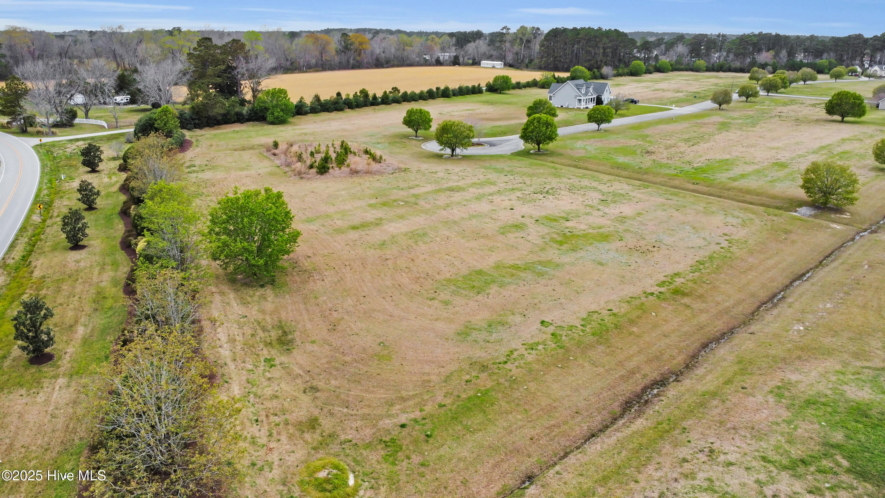 109 Elbert Lee Road Property Photo 4
