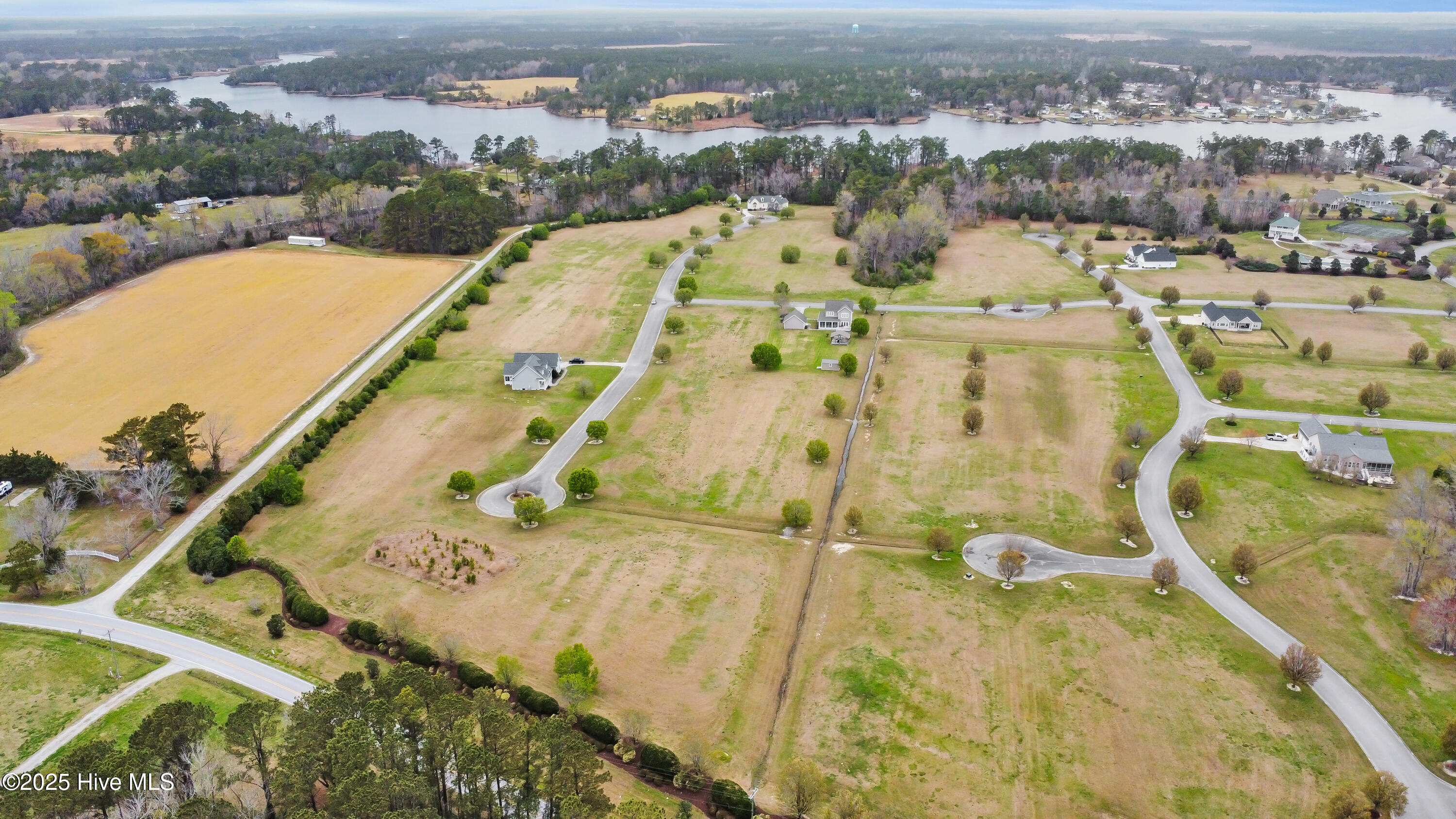 109 Elbert Lee Road Property Photo 6