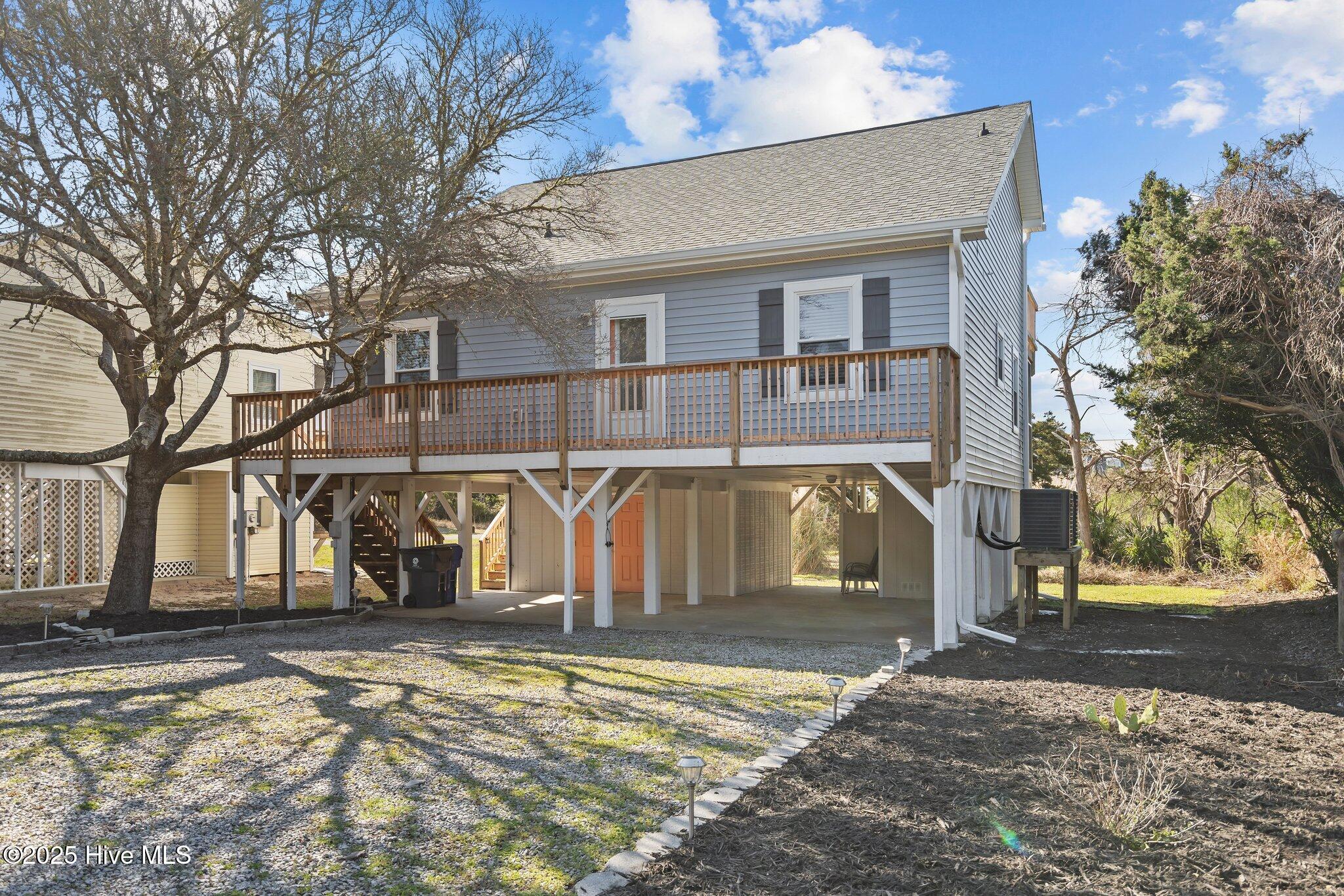 1923 E Pelican Drive Property Photo