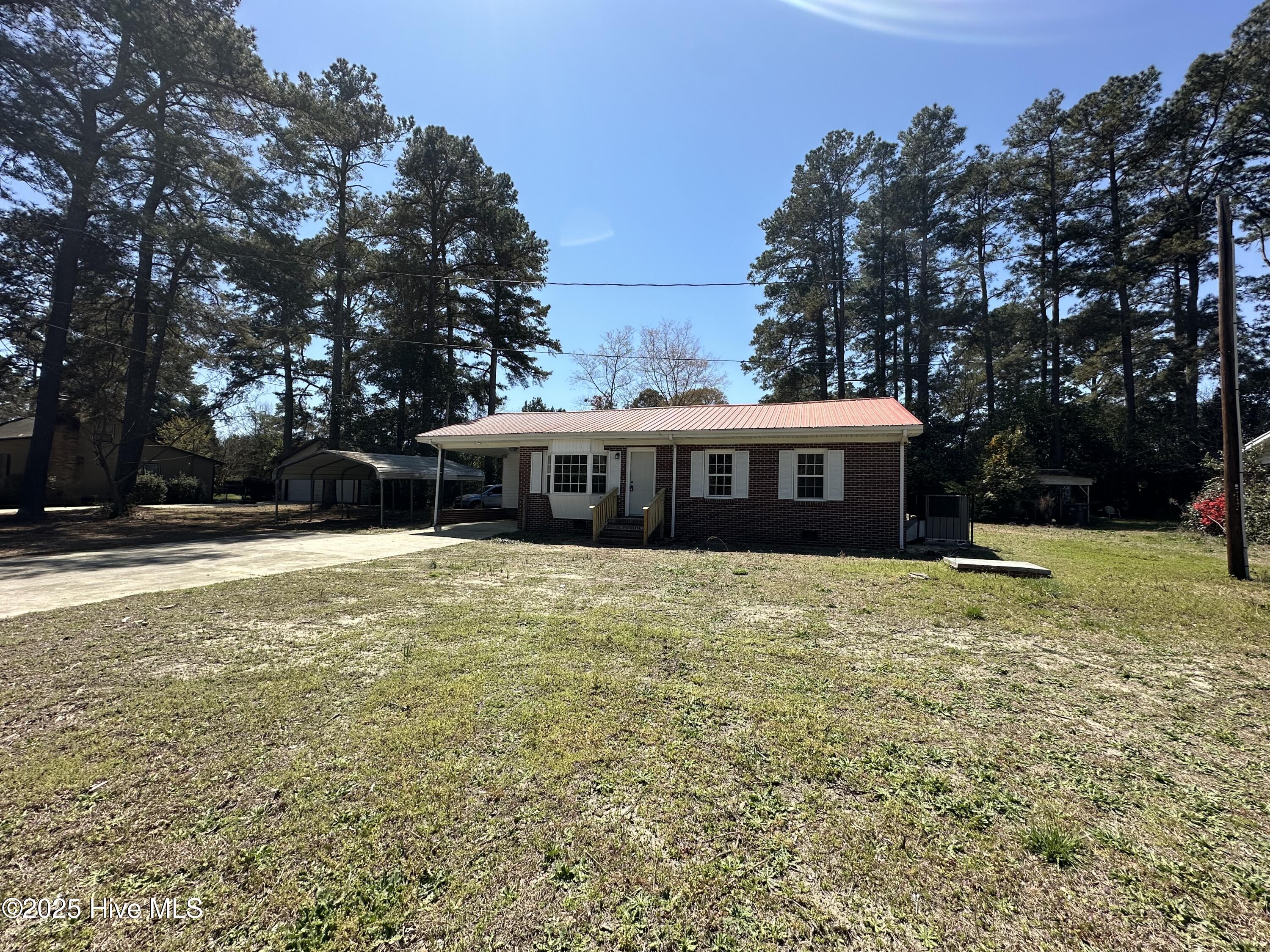 17160 Highland Road Property Photo