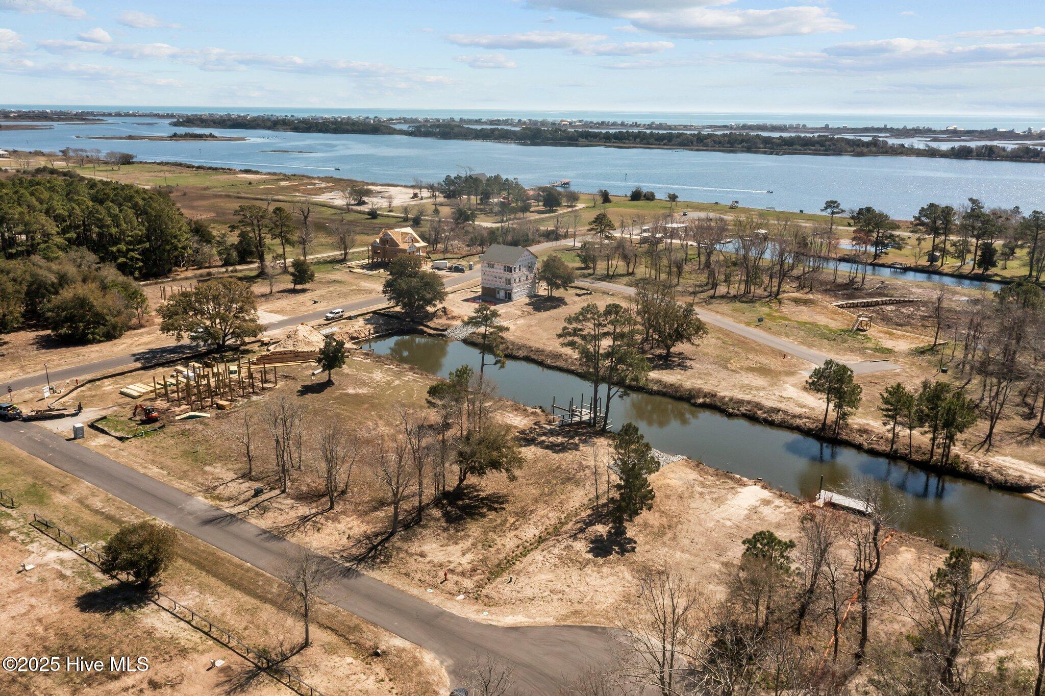 405 Salt Mdw Court Property Photo 10