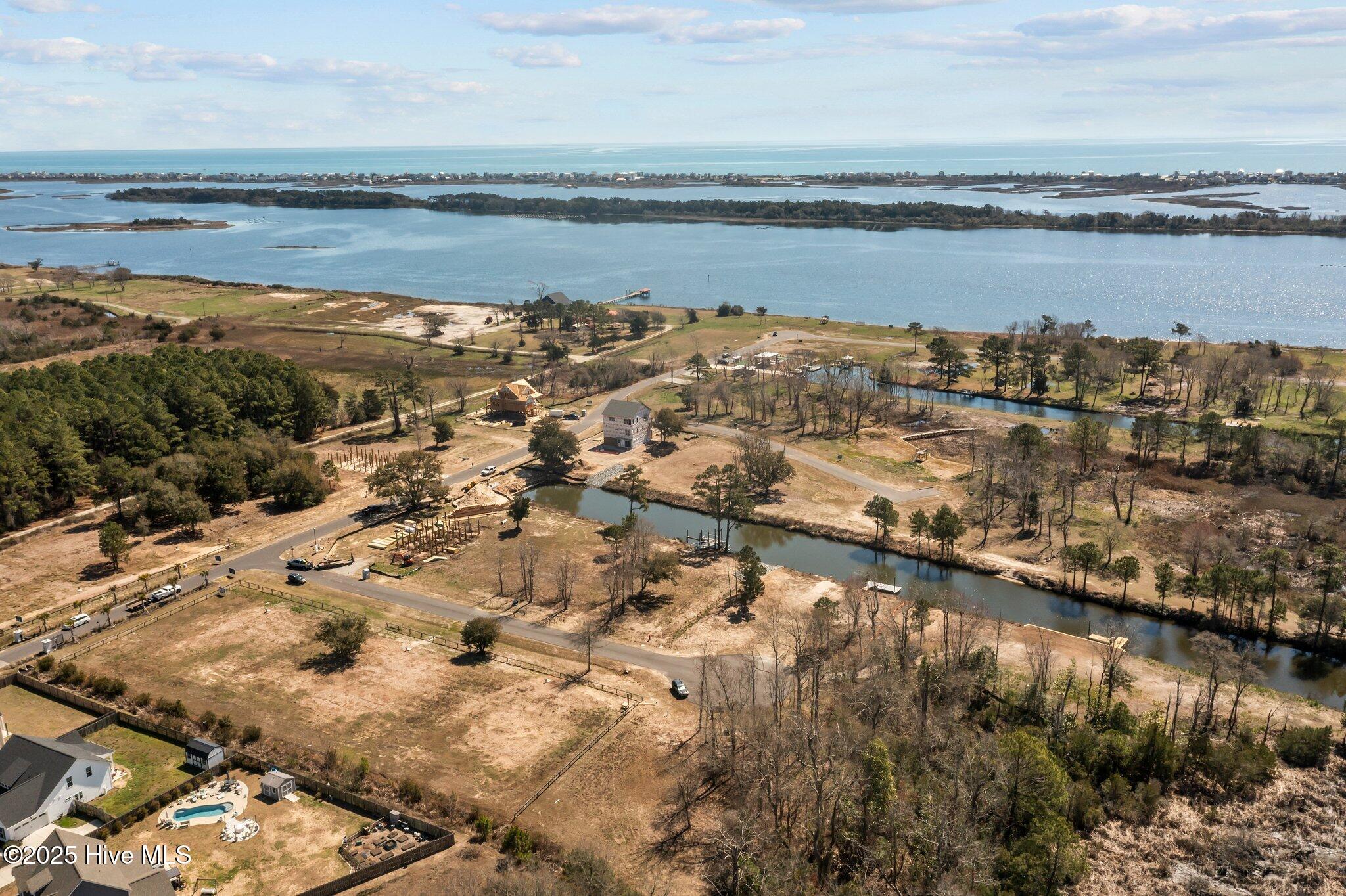 405 Salt Mdw Court Property Photo 11