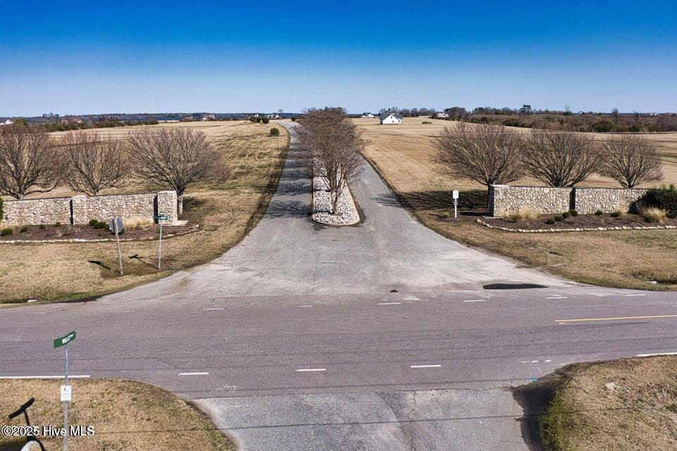 102 Sandpiper Drive Property Photo 8