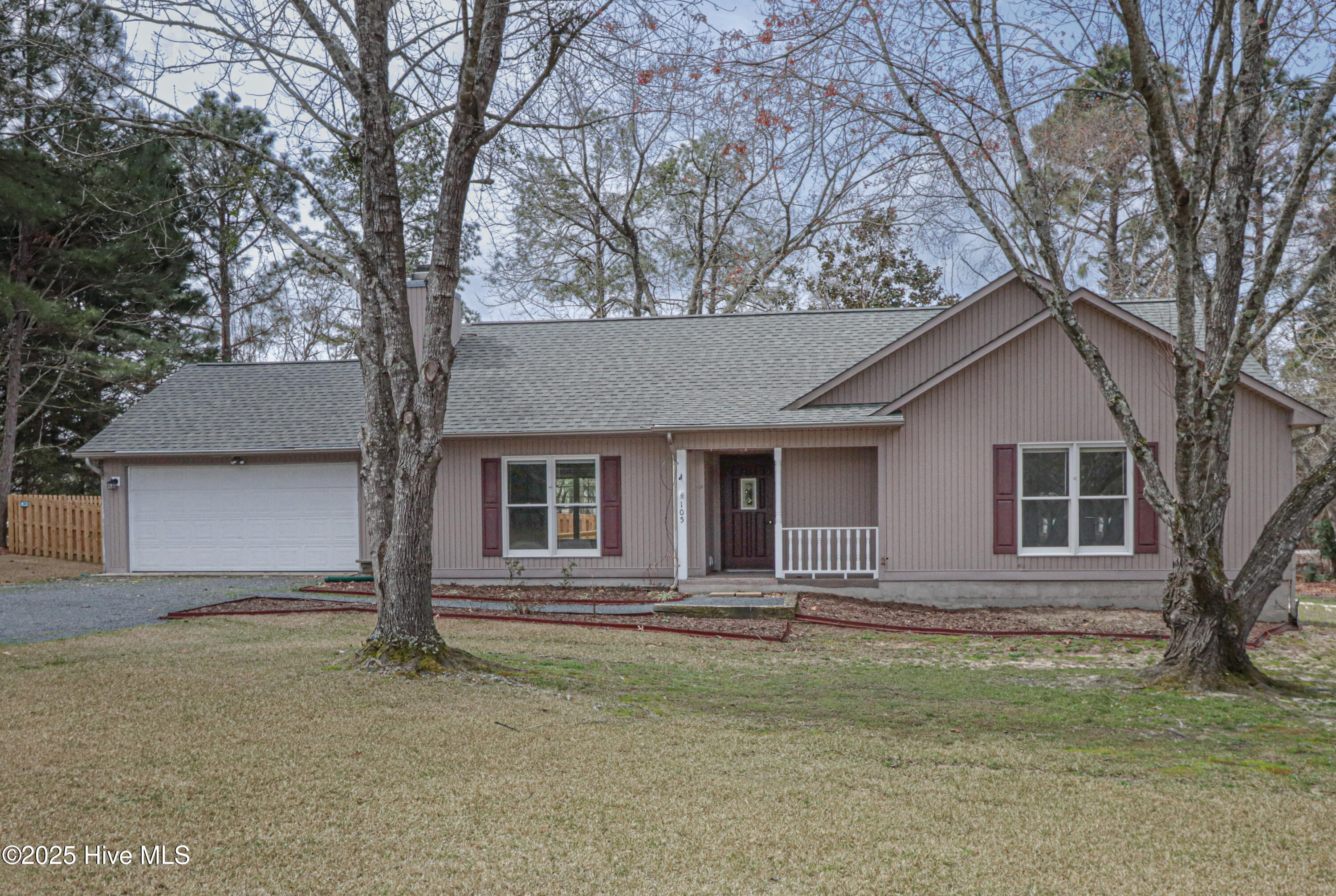 105 Birch Place Property Photo