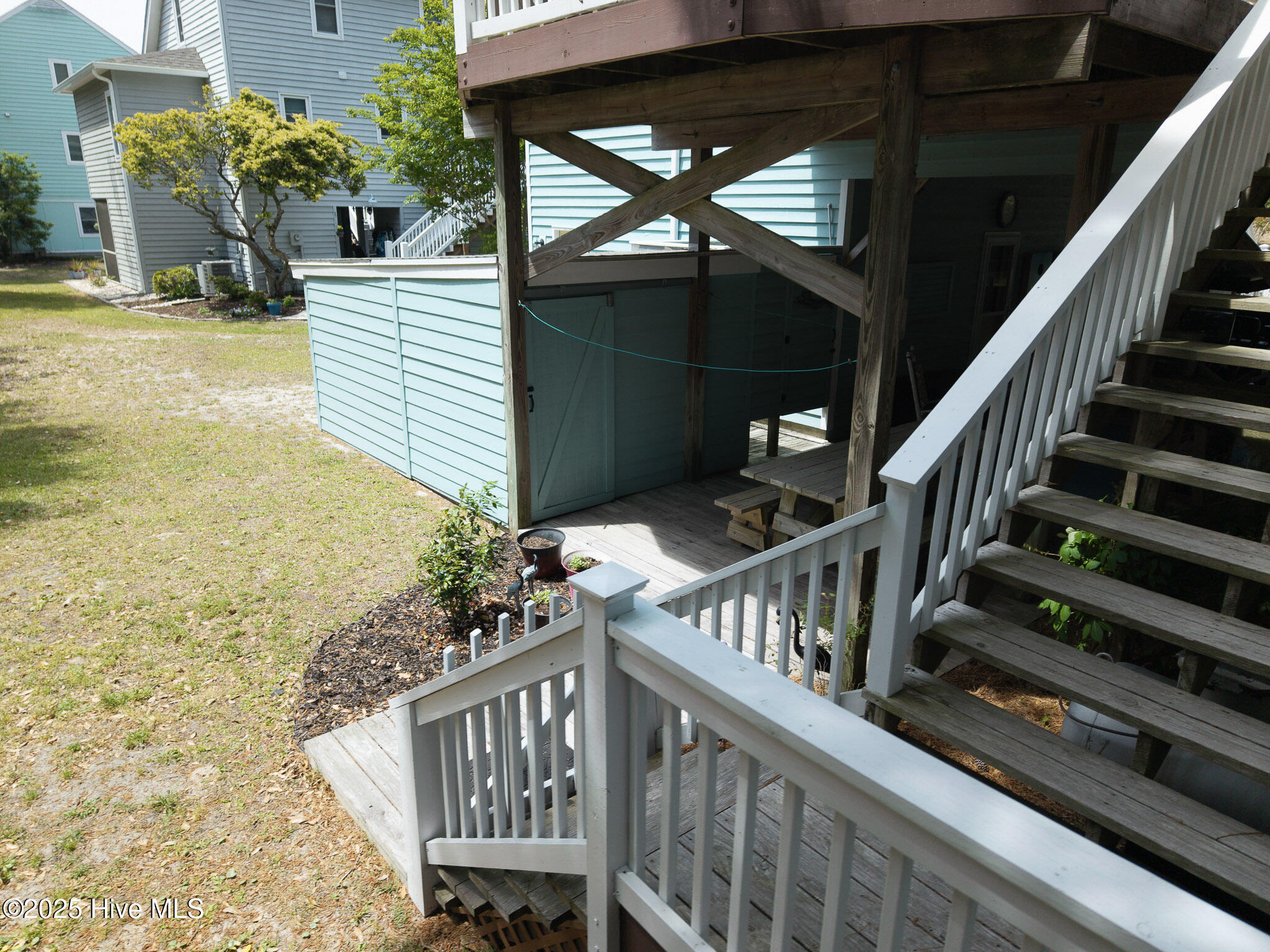 8713 Emerald Plantation Road Property Photo 17