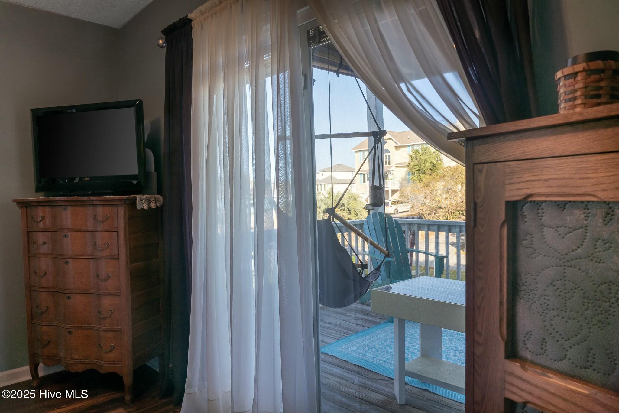 8713 Emerald Plantation Road Property Photo 42
