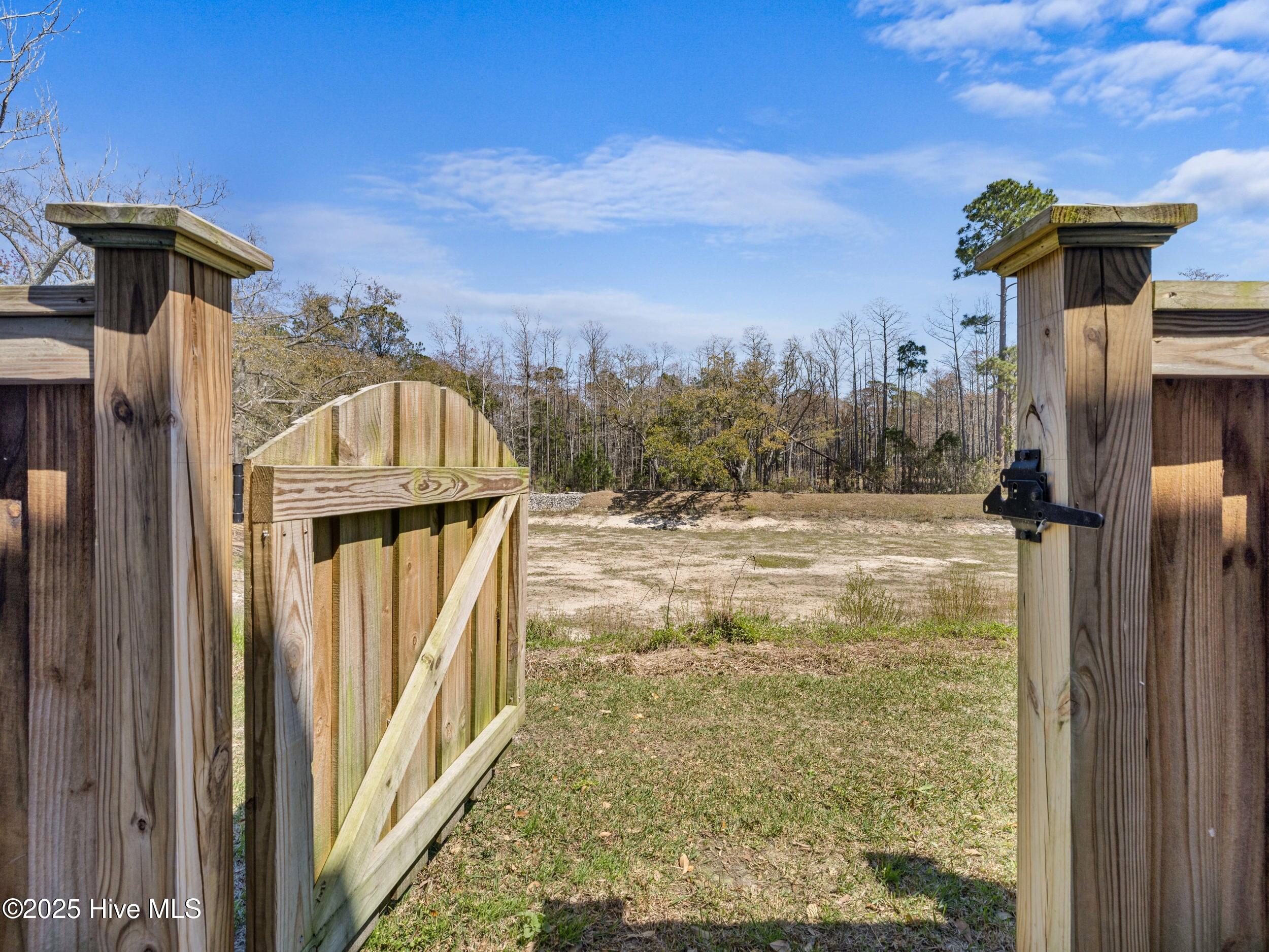 148 Aspen Road Property Photo 29