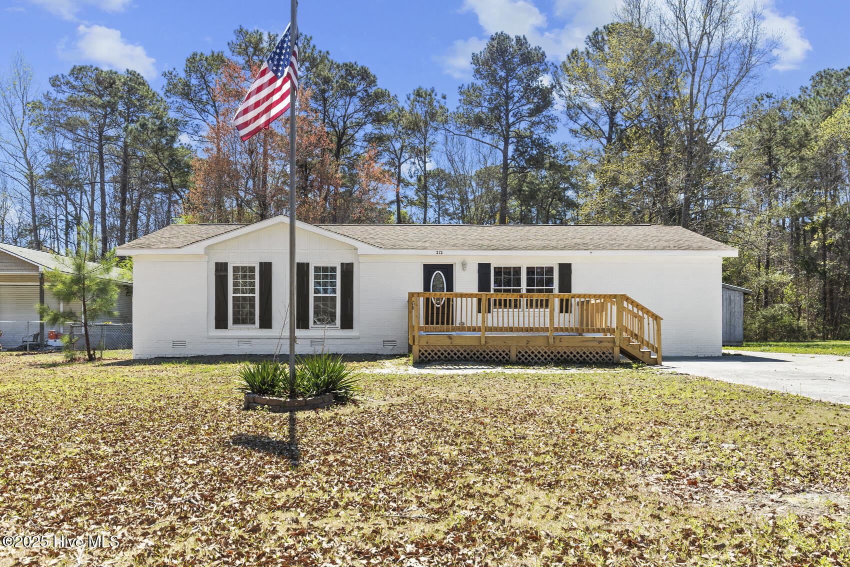 212 Country Road Property Photo