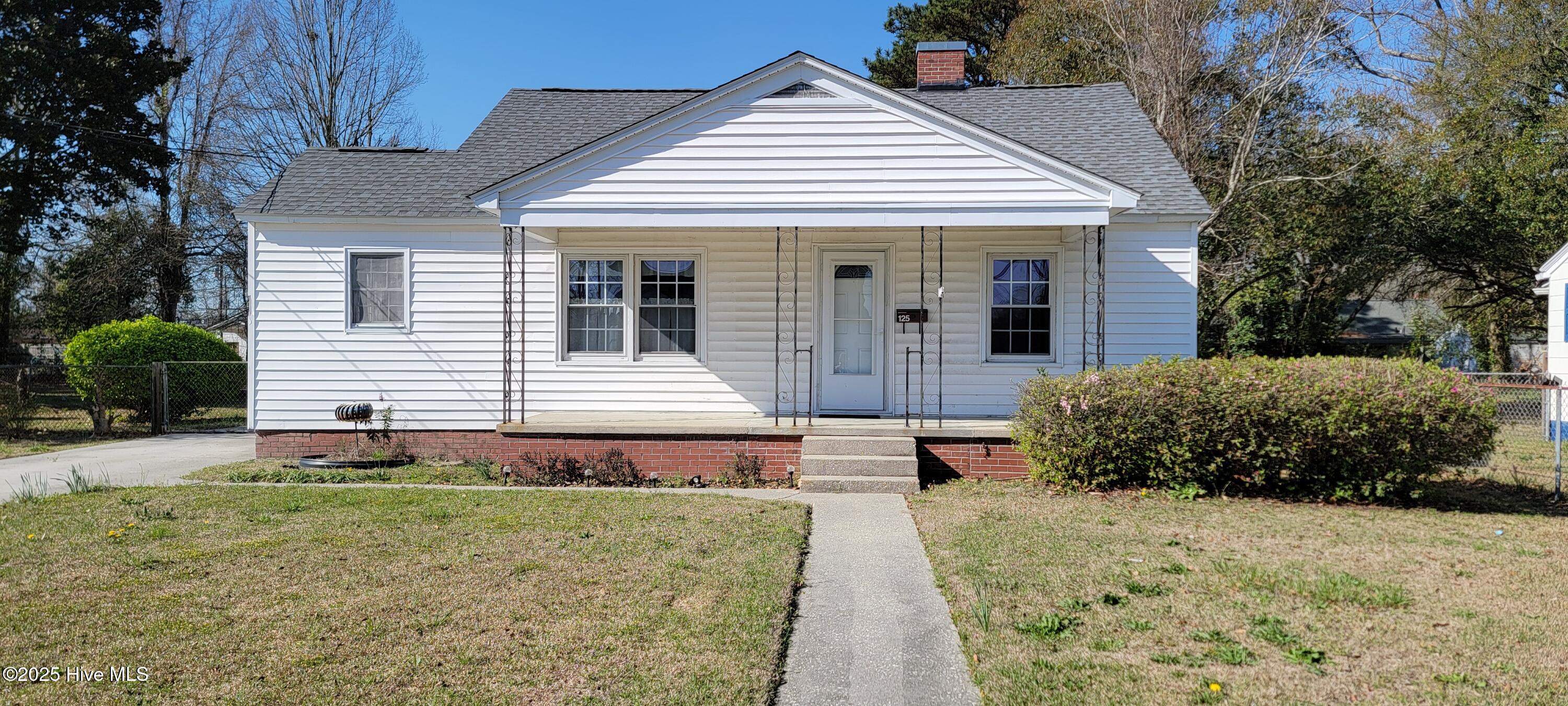 Clyde Erwin Real Estate Listings Main Image