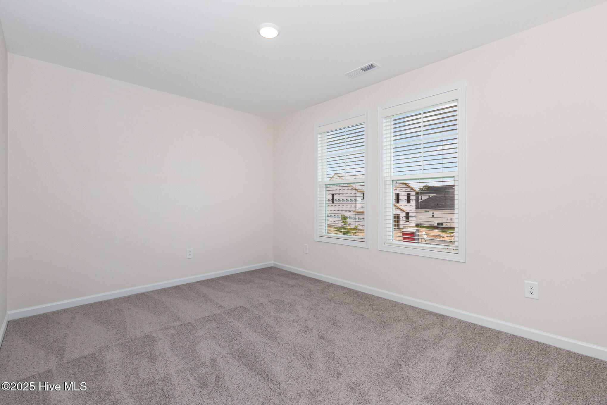 43 Chloe Court Property Photo 25