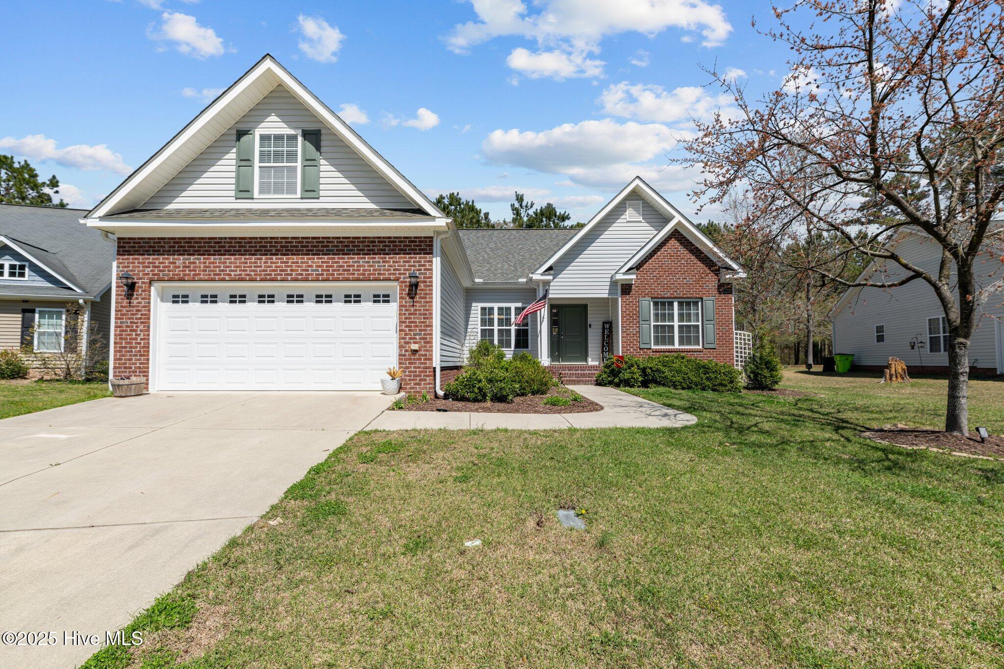 252 Sellhorn Boulevard Property Photo