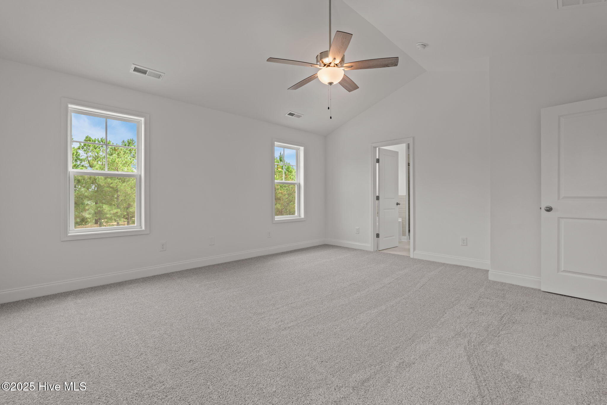 200 Dove Road Property Photo 31