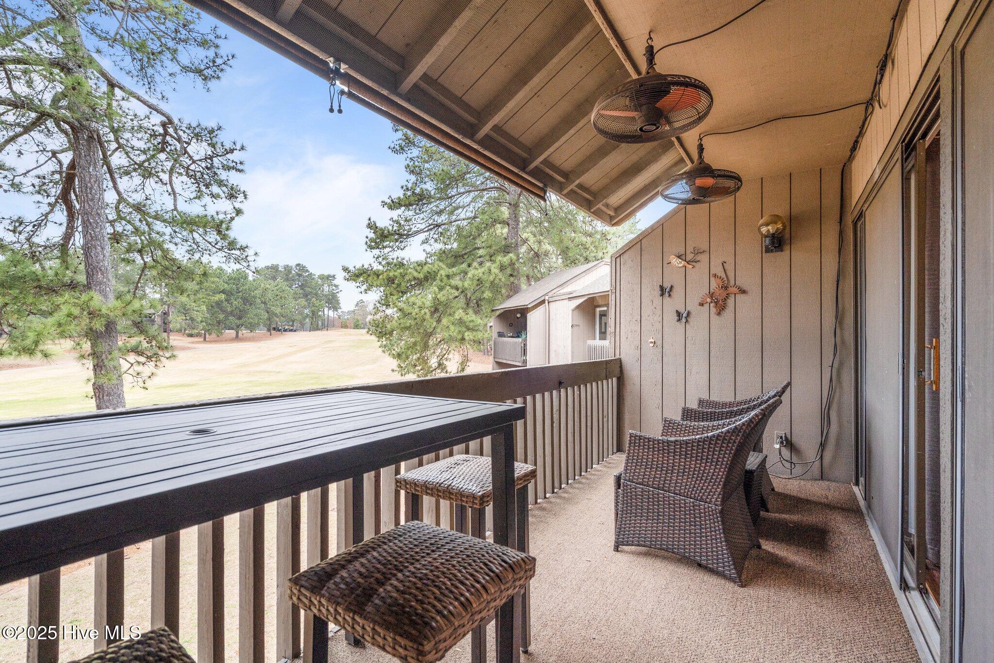 5 Pine Tree Road 208 Property Photo 4