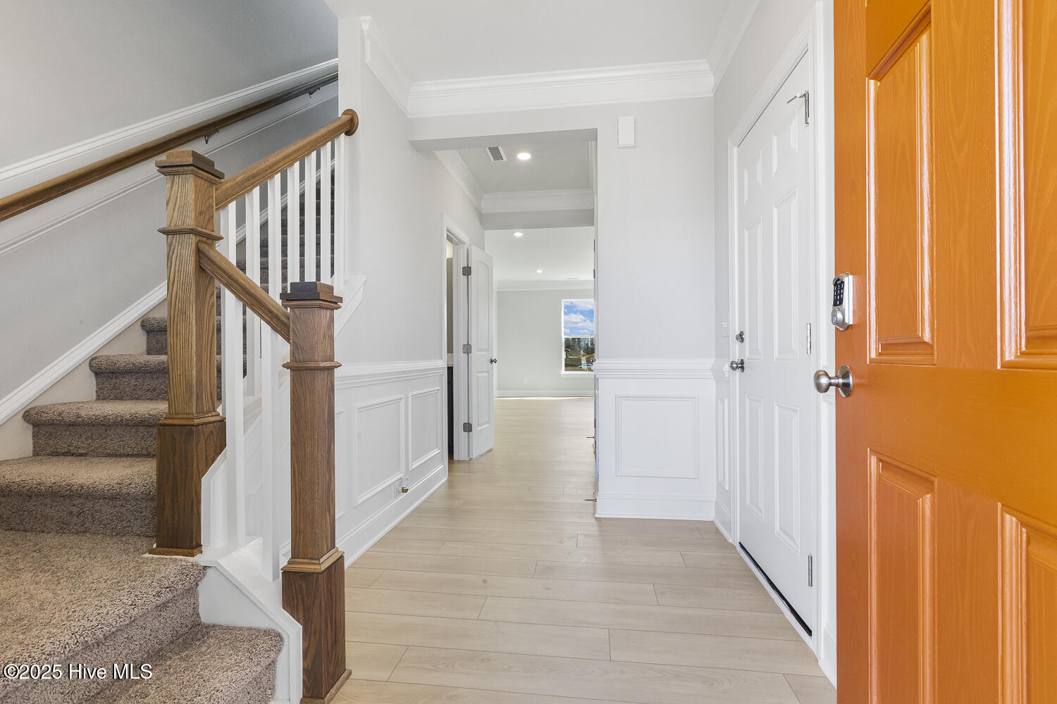 3700 Cessna Way Ef 7 Property Photo 2