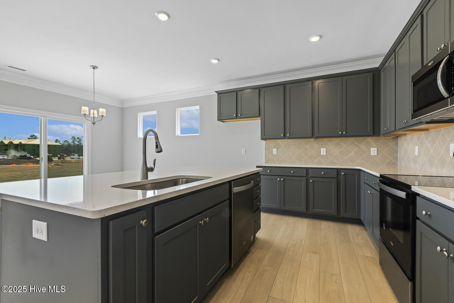 3700 Cessna Way Ef 7 Property Photo 16