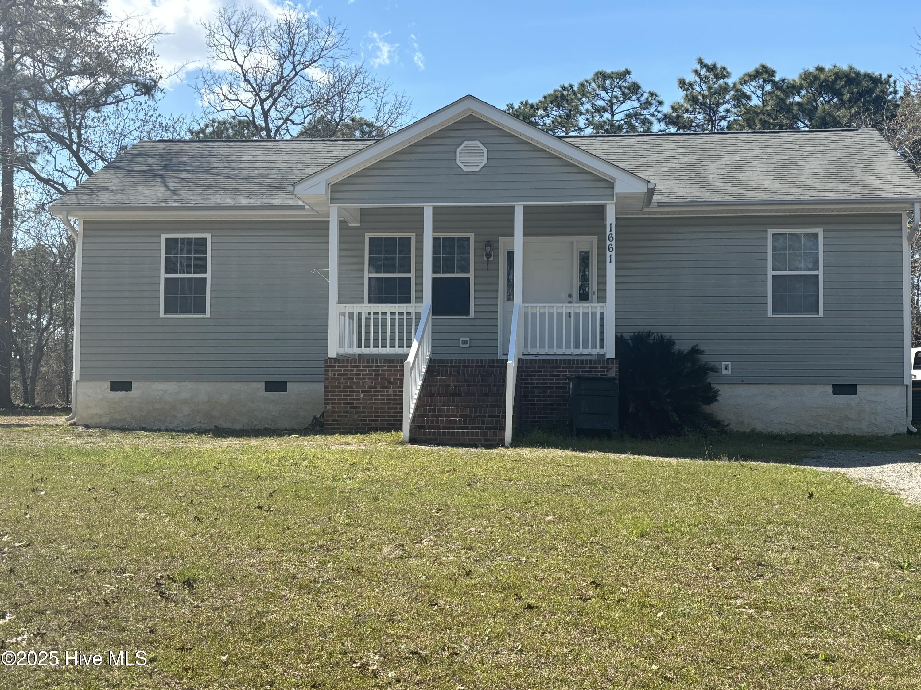 1661 Raeford Road Property Photo