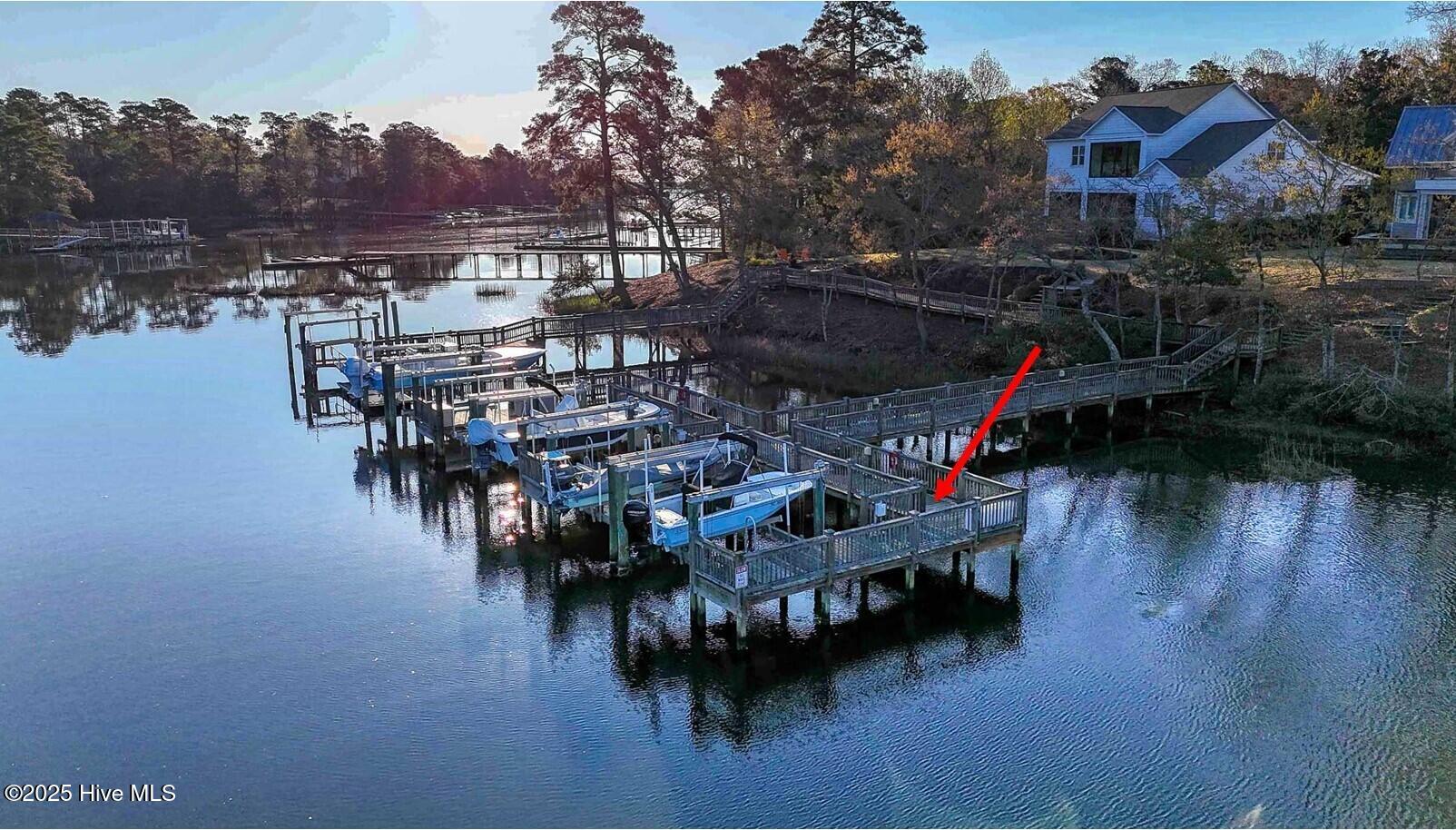 4326 Lauralis Bluff Court Property Photo 12