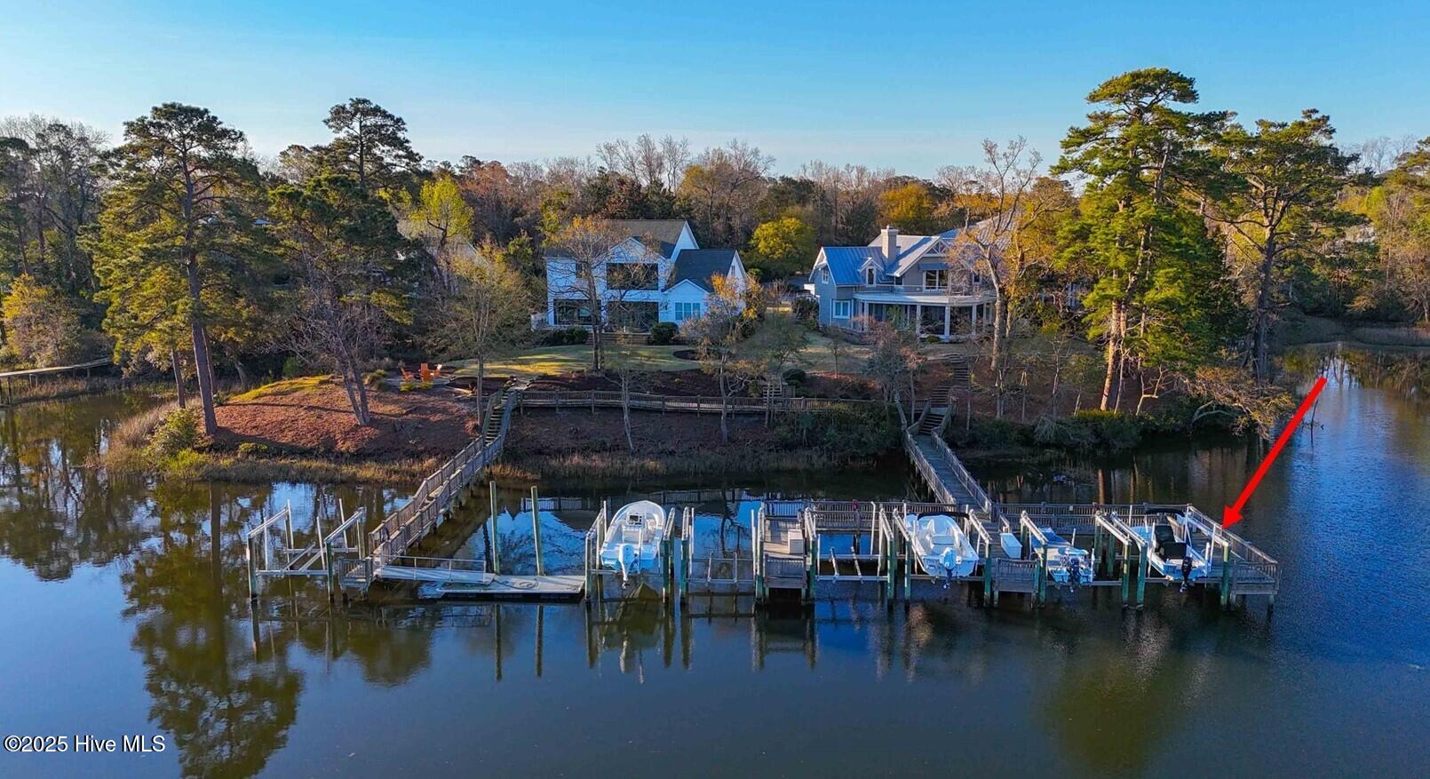 4326 Lauralis Bluff Court Property Photo 15
