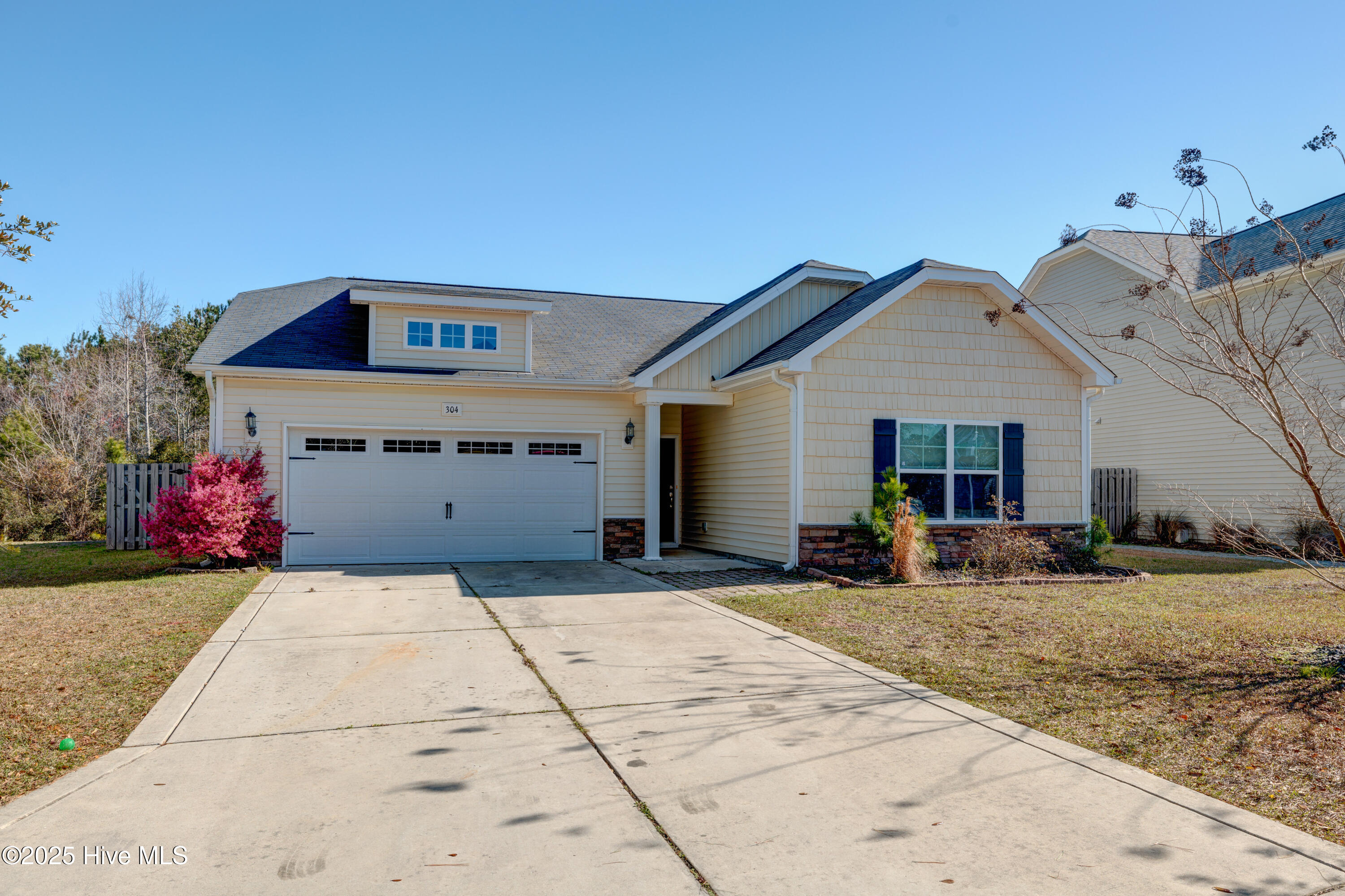 Topsail Real Estate Listings Main Image