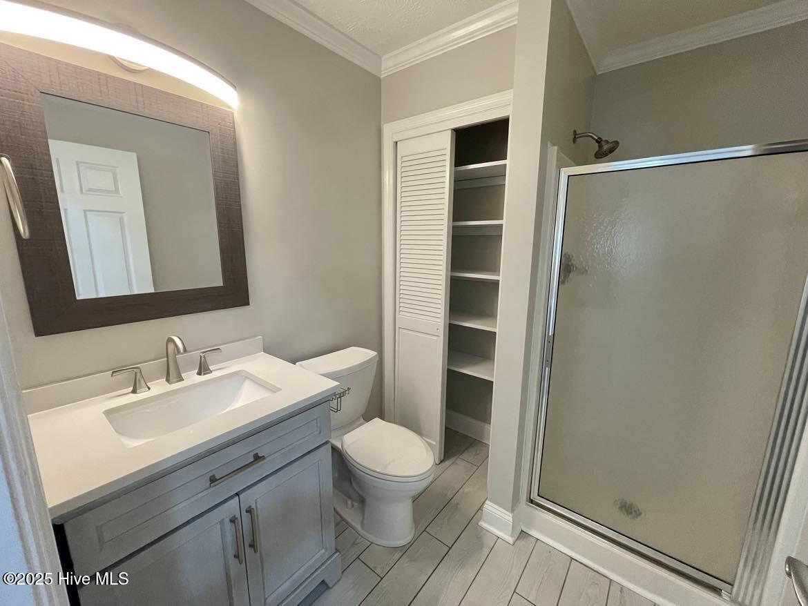 806 Bay Tree Drive Property Photo 20