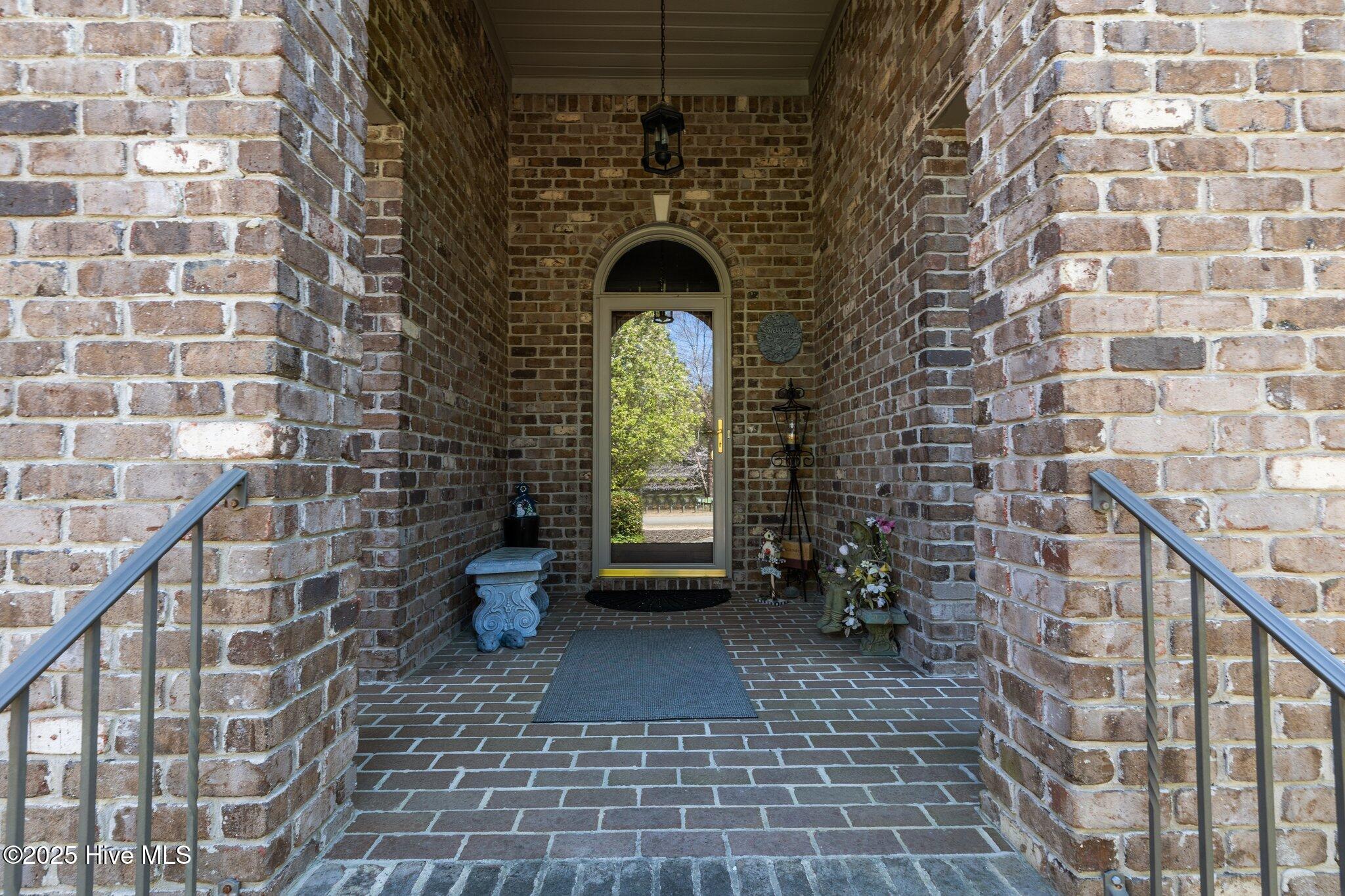 1 Windsor Terrace Property Photo 4