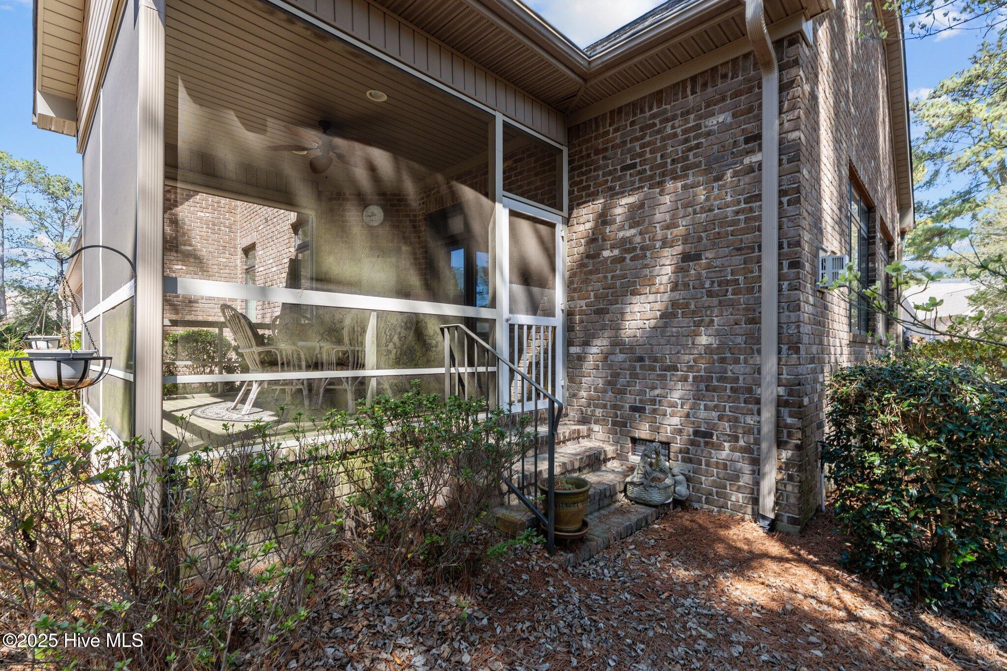 1 Windsor Terrace Property Photo 36