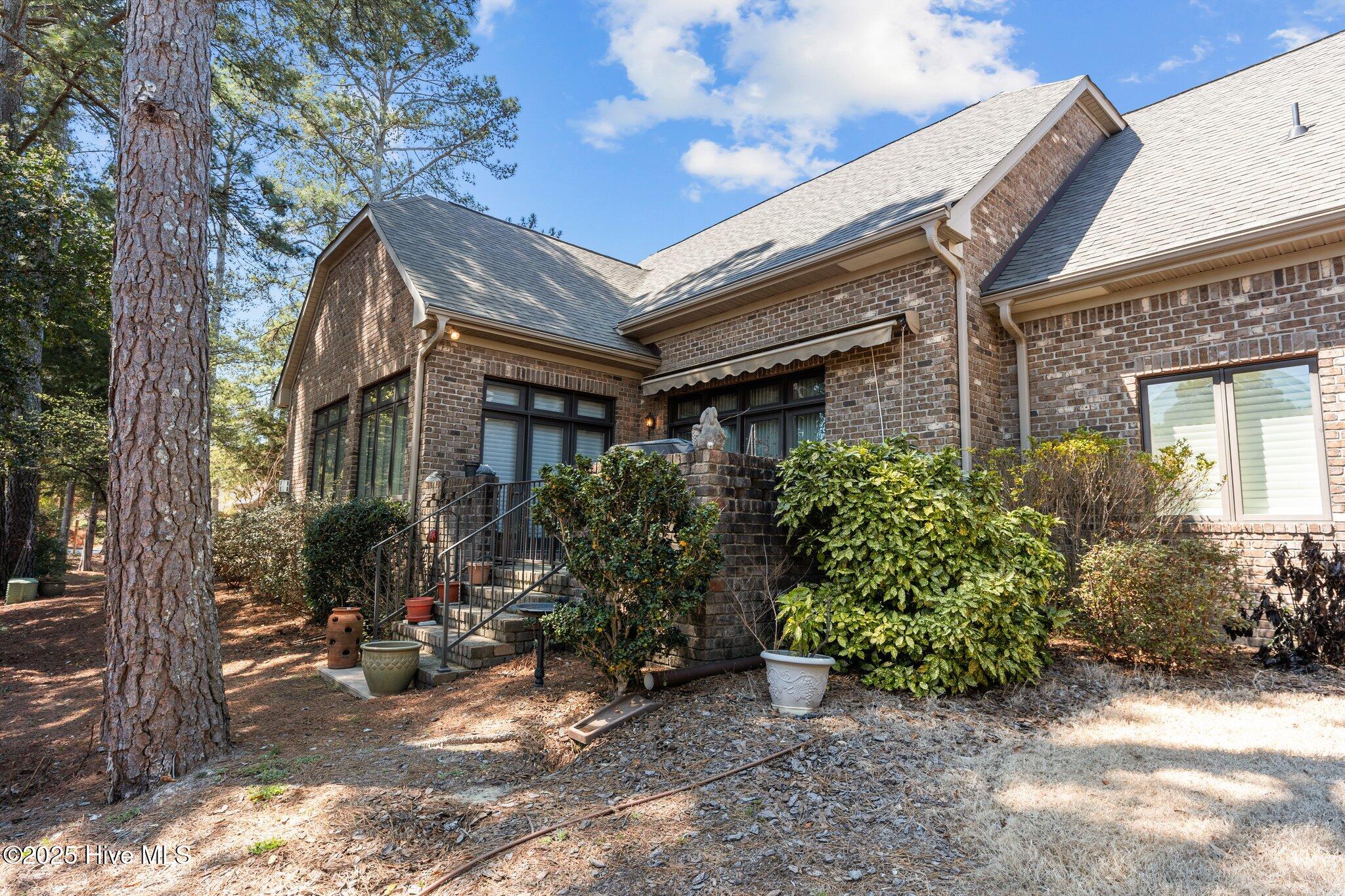 1 Windsor Terrace Property Photo 40