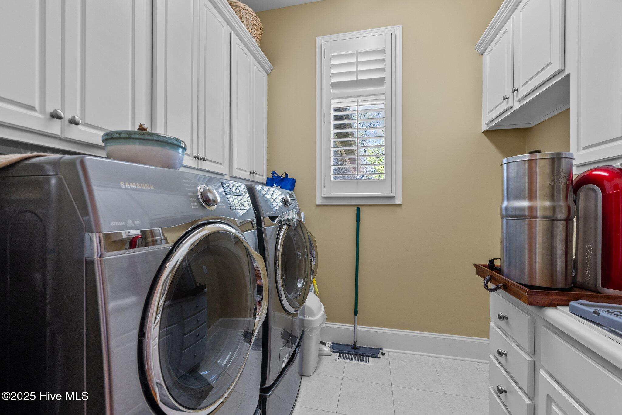 1 Windsor Terrace Property Photo 44