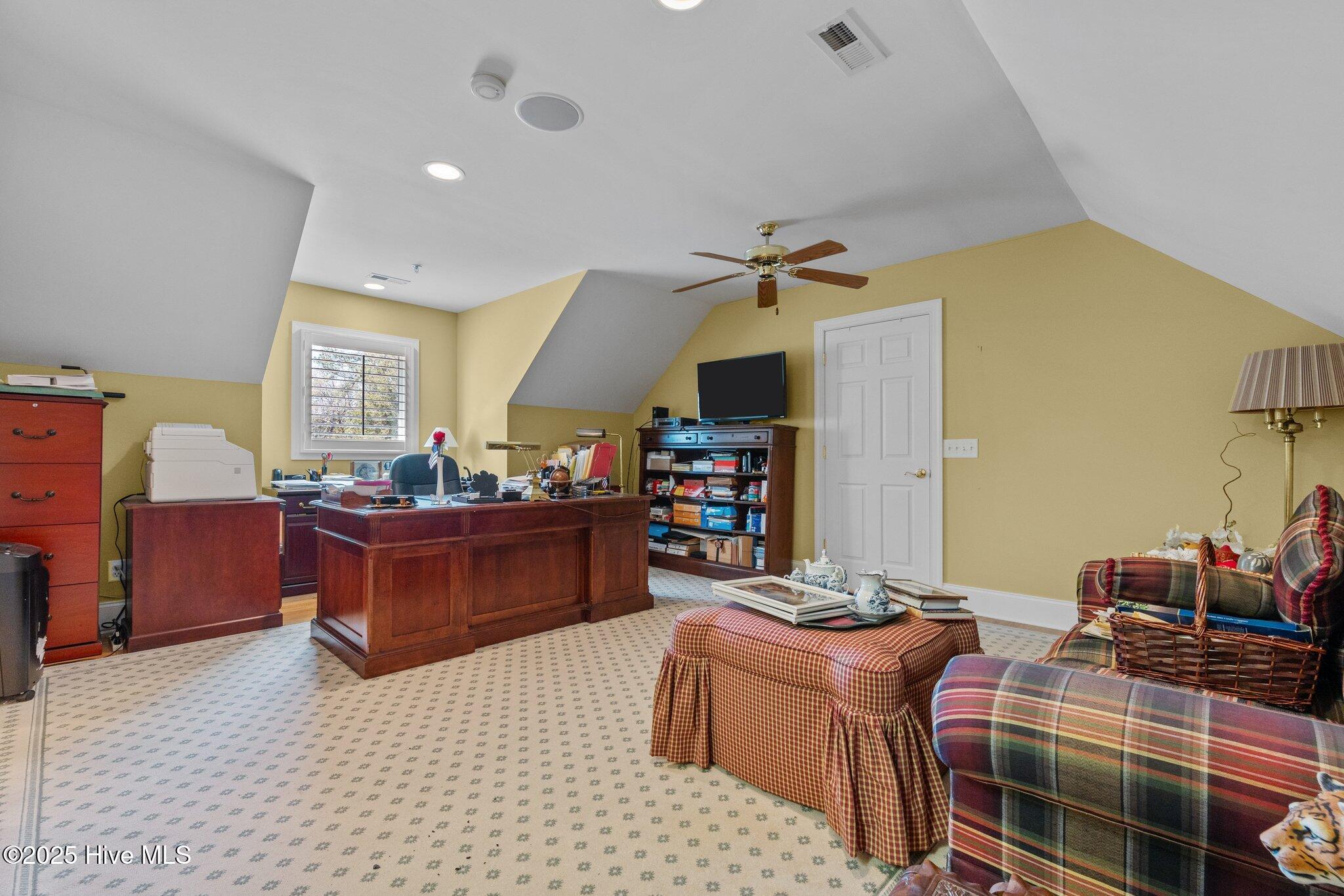 1 Windsor Terrace Property Photo 46