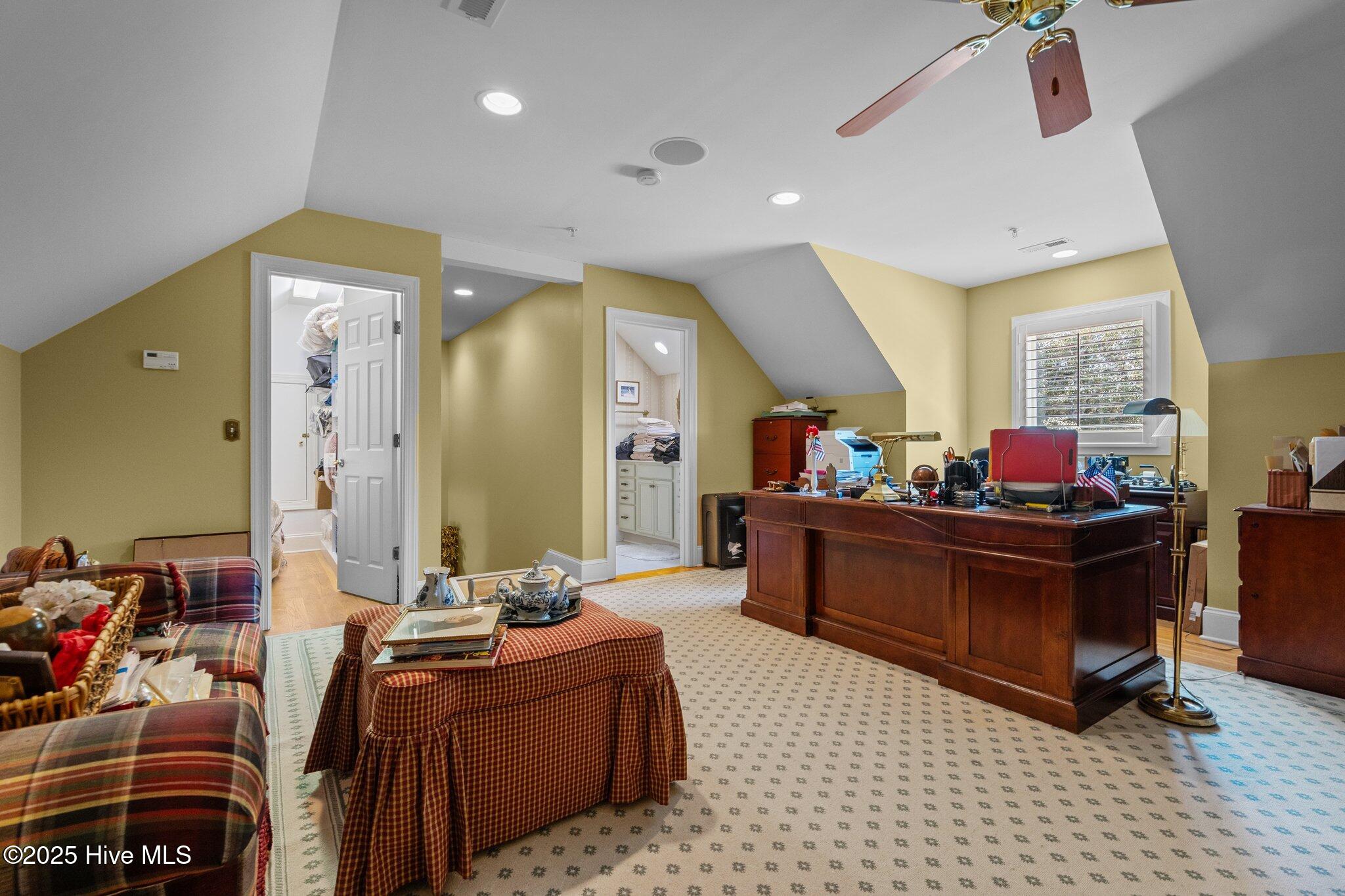 1 Windsor Terrace Property Photo 48