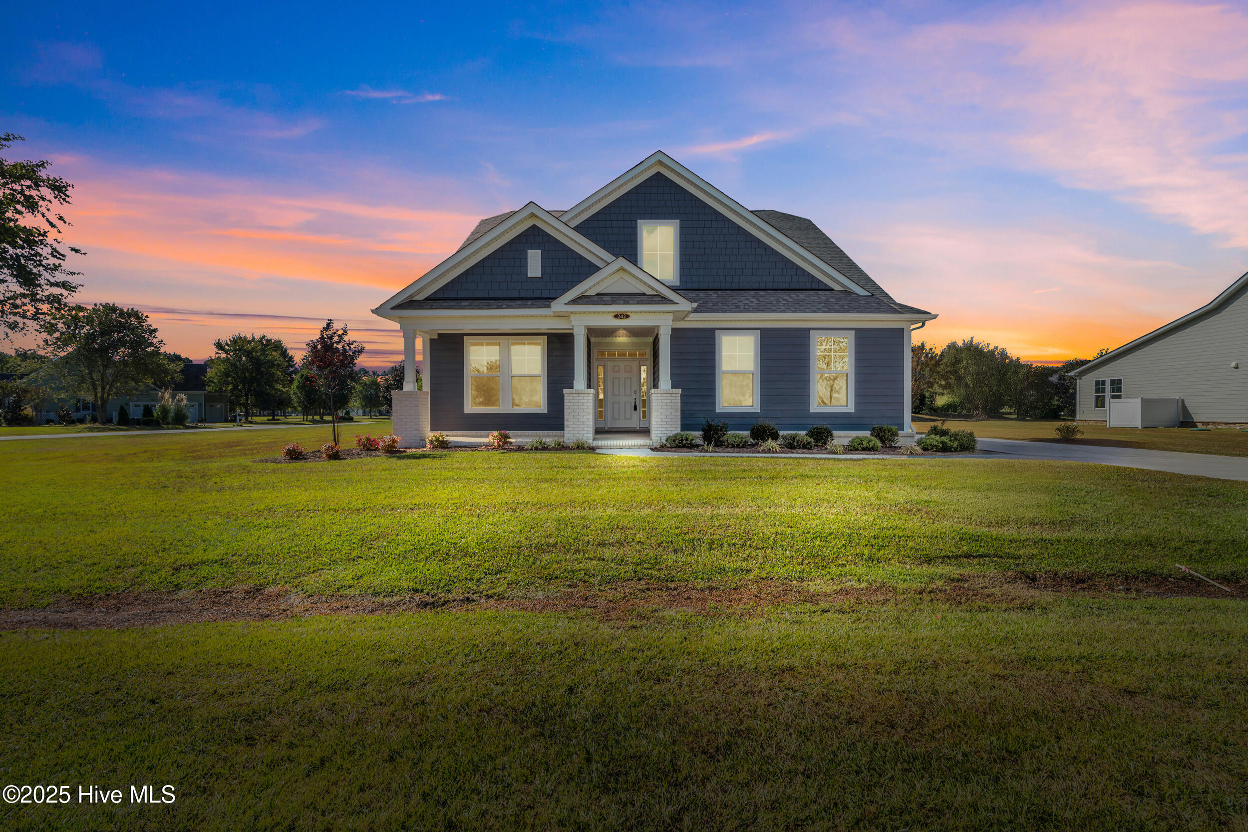 242 Quarter Horse Lane Property Photo