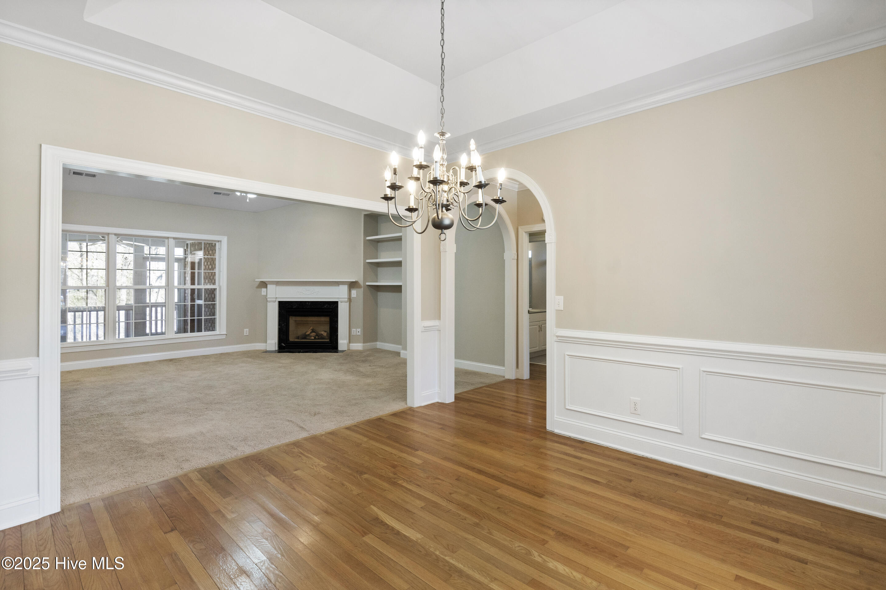 1545 Grandiflora Drive Property Photo 9