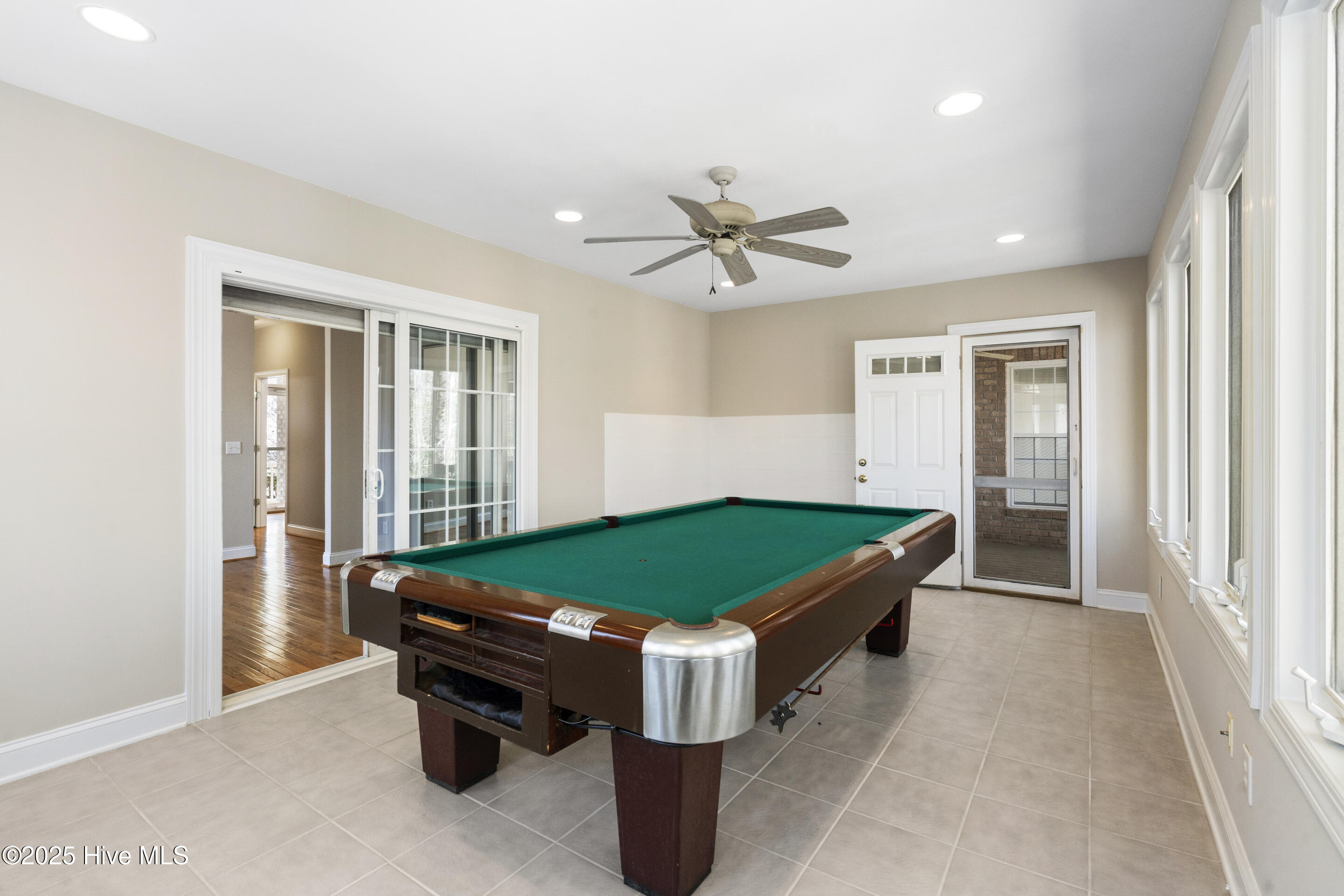 1545 Grandiflora Drive Property Photo 35