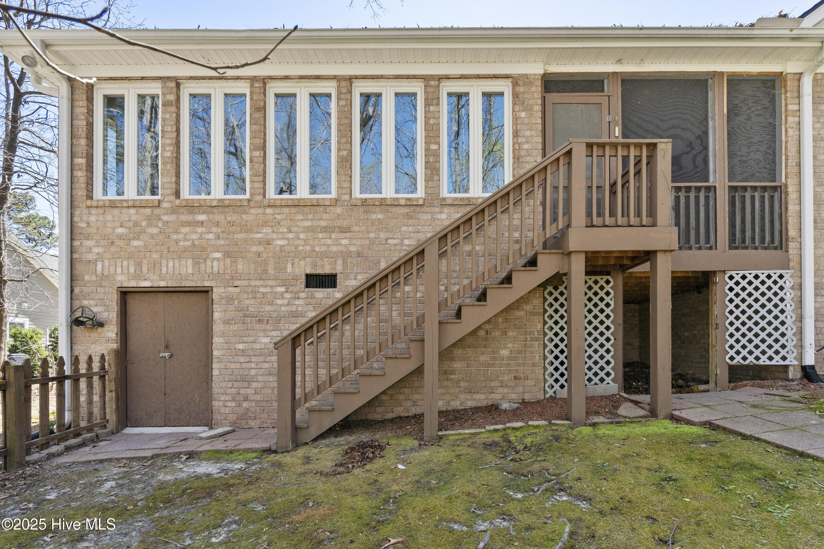 1545 Grandiflora Drive Property Photo 40