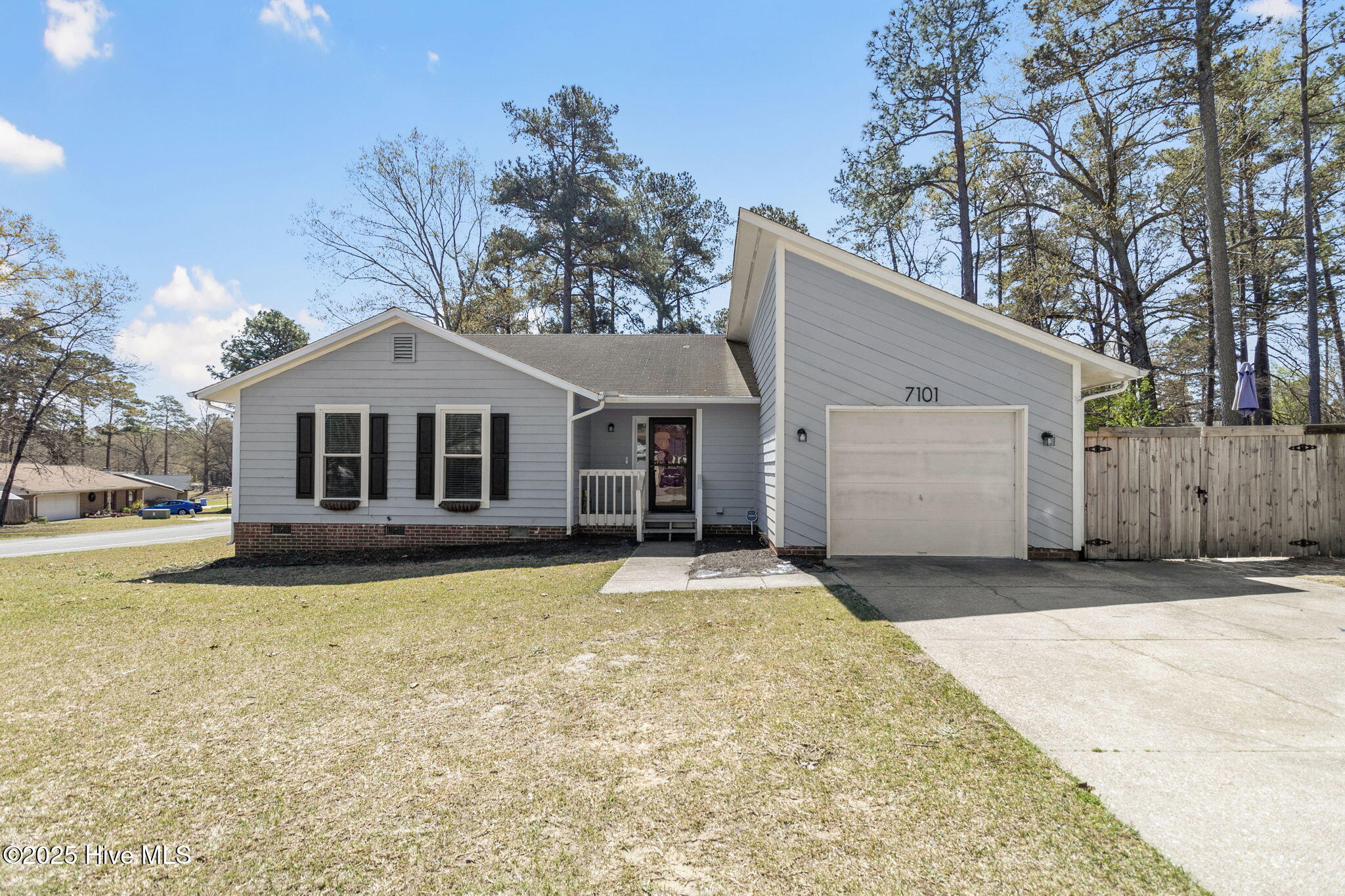 E E Miller Real Estate Listings Main Image