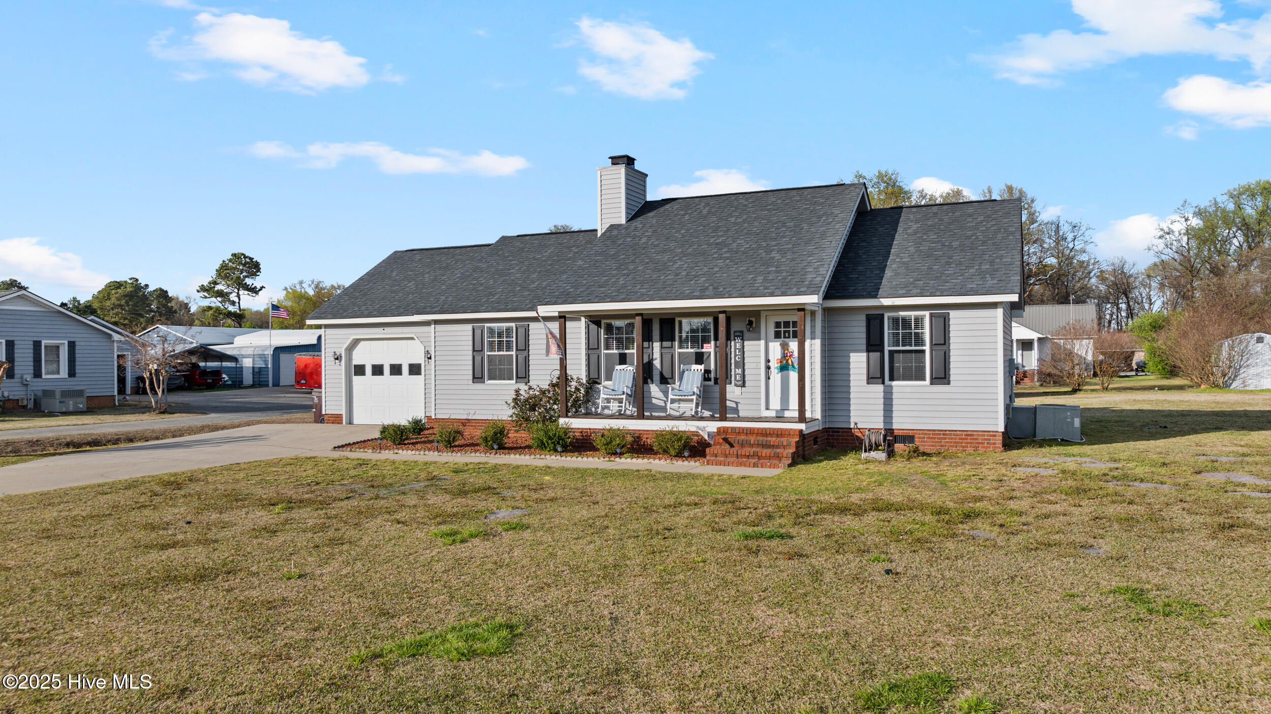 105 Olive Lane Property Photo
