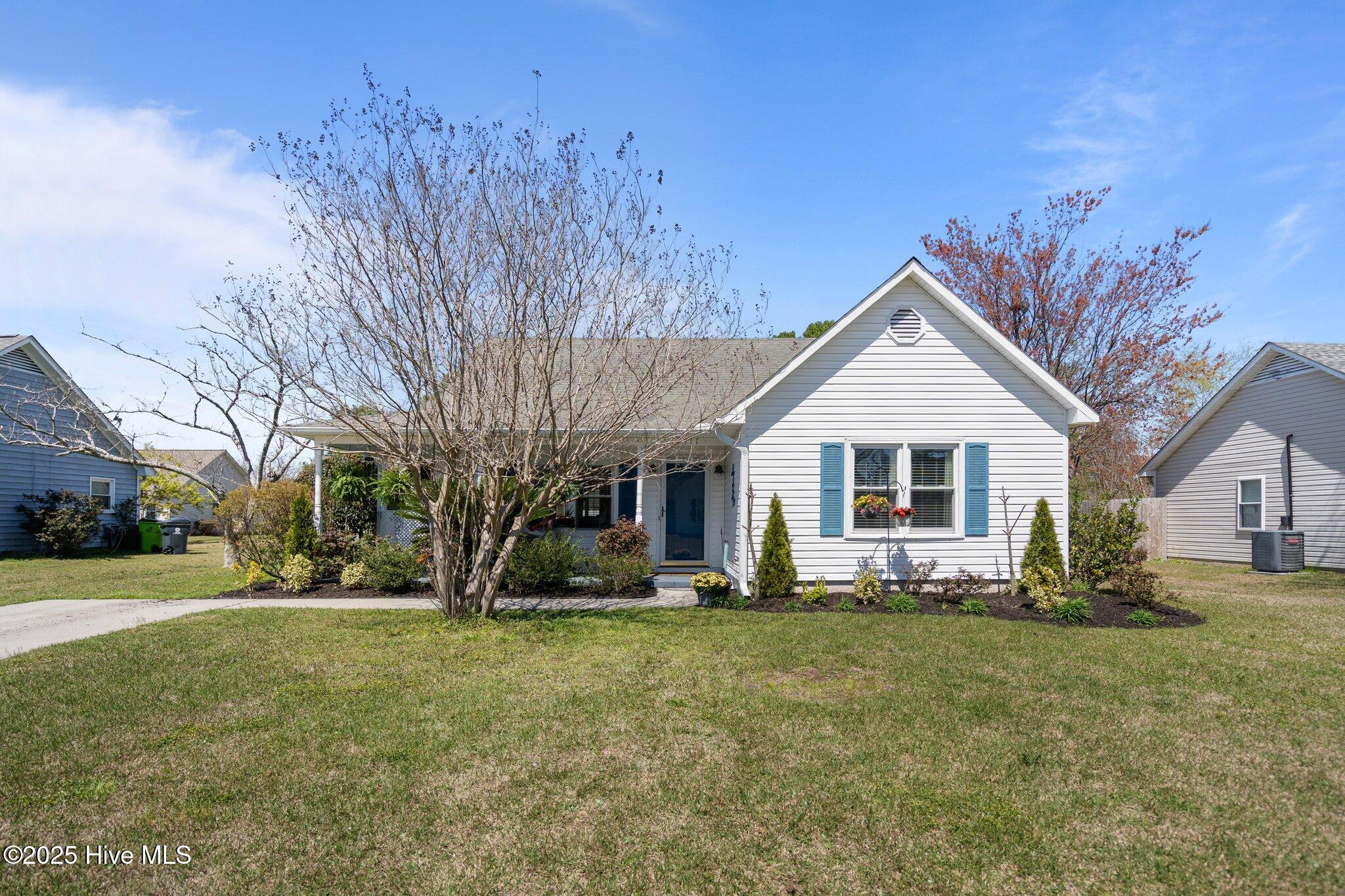 4411 Bridgeport Drive Property Photo