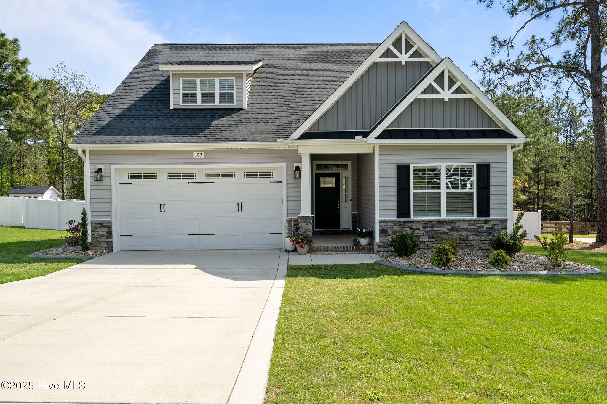 Sandhills Farm Life Elementary Real Estate Listings Main Image