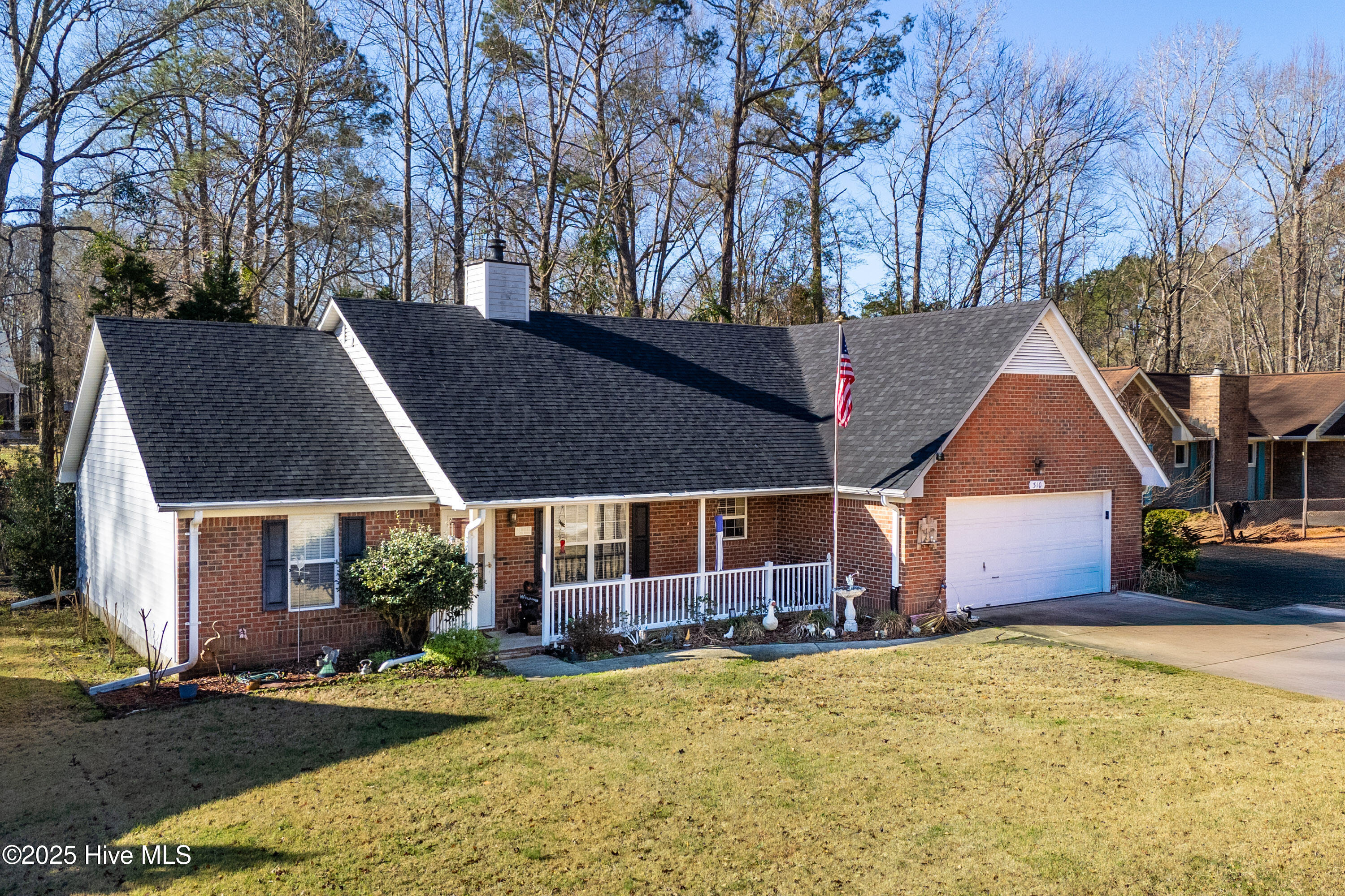 310 Lochbridge Drive Property Photo