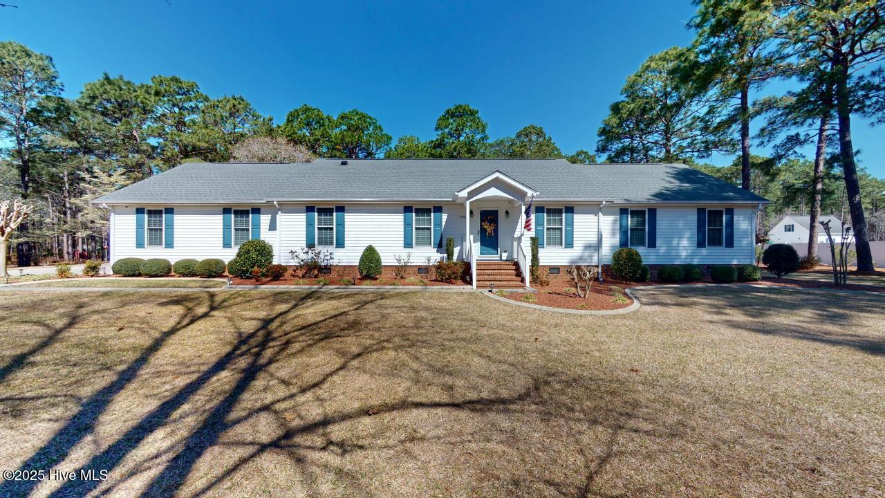952 Lake Wackena Road Property Photo