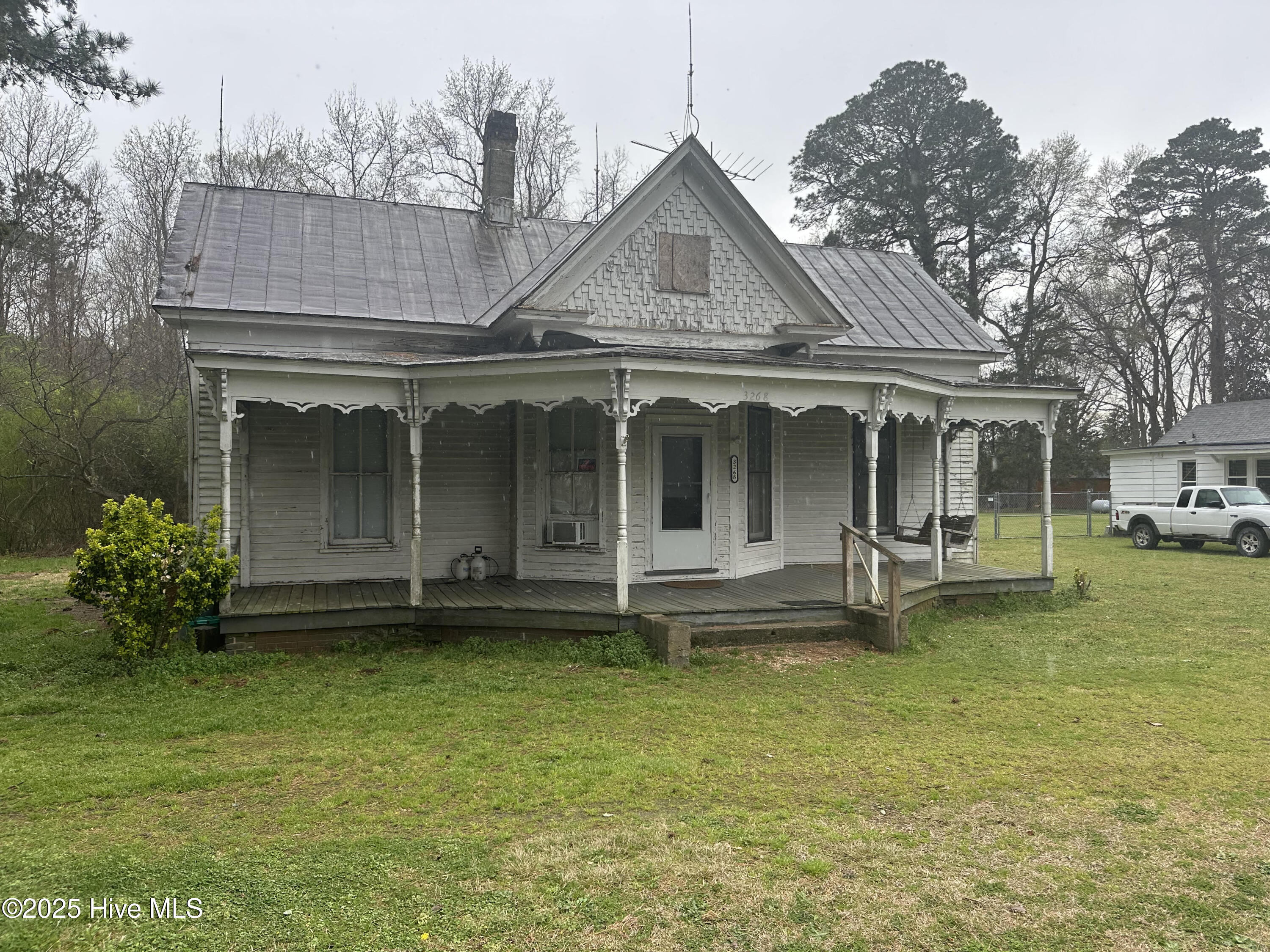 3268 Crisp Street Property Photo