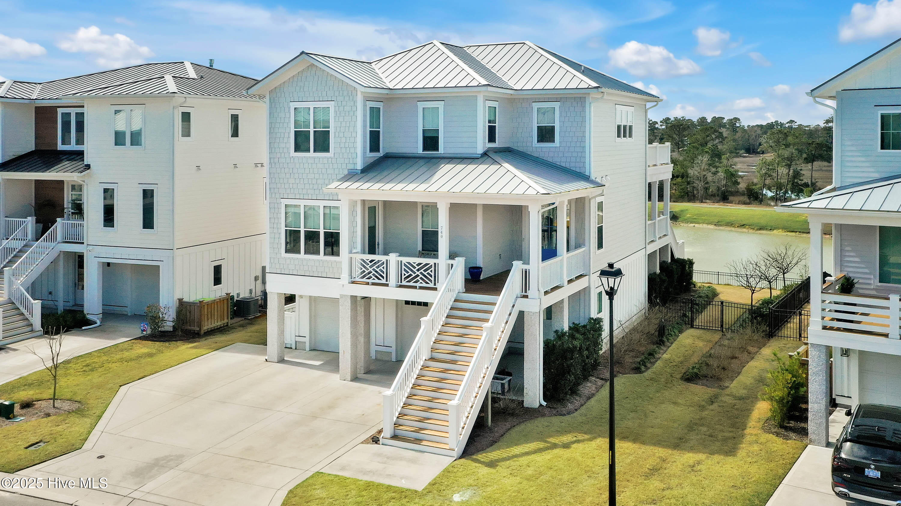 740 Waterstone Drive Property Photo