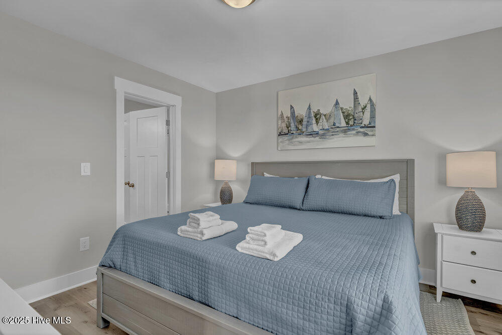 4254 Island Drive Property Photo 15