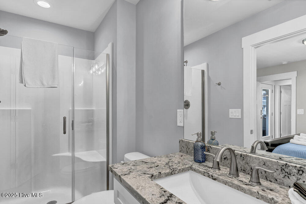 4254 Island Drive Property Photo 21
