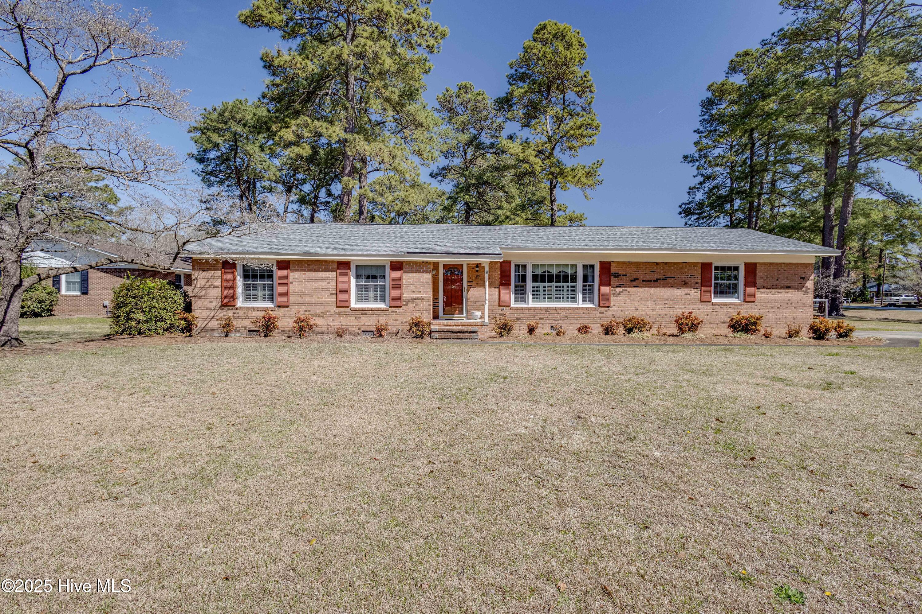 124 Cedar Circle Property Photo